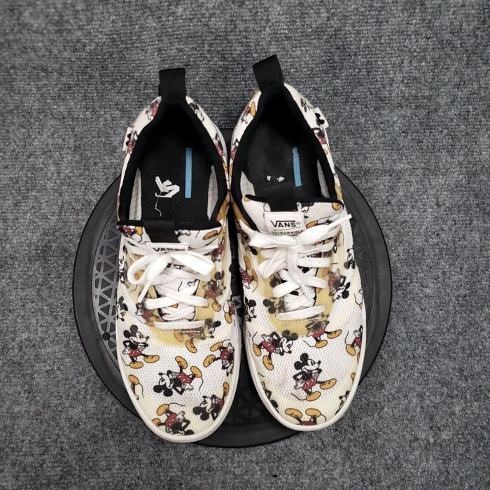 Vans hotsell ultrarange mickey