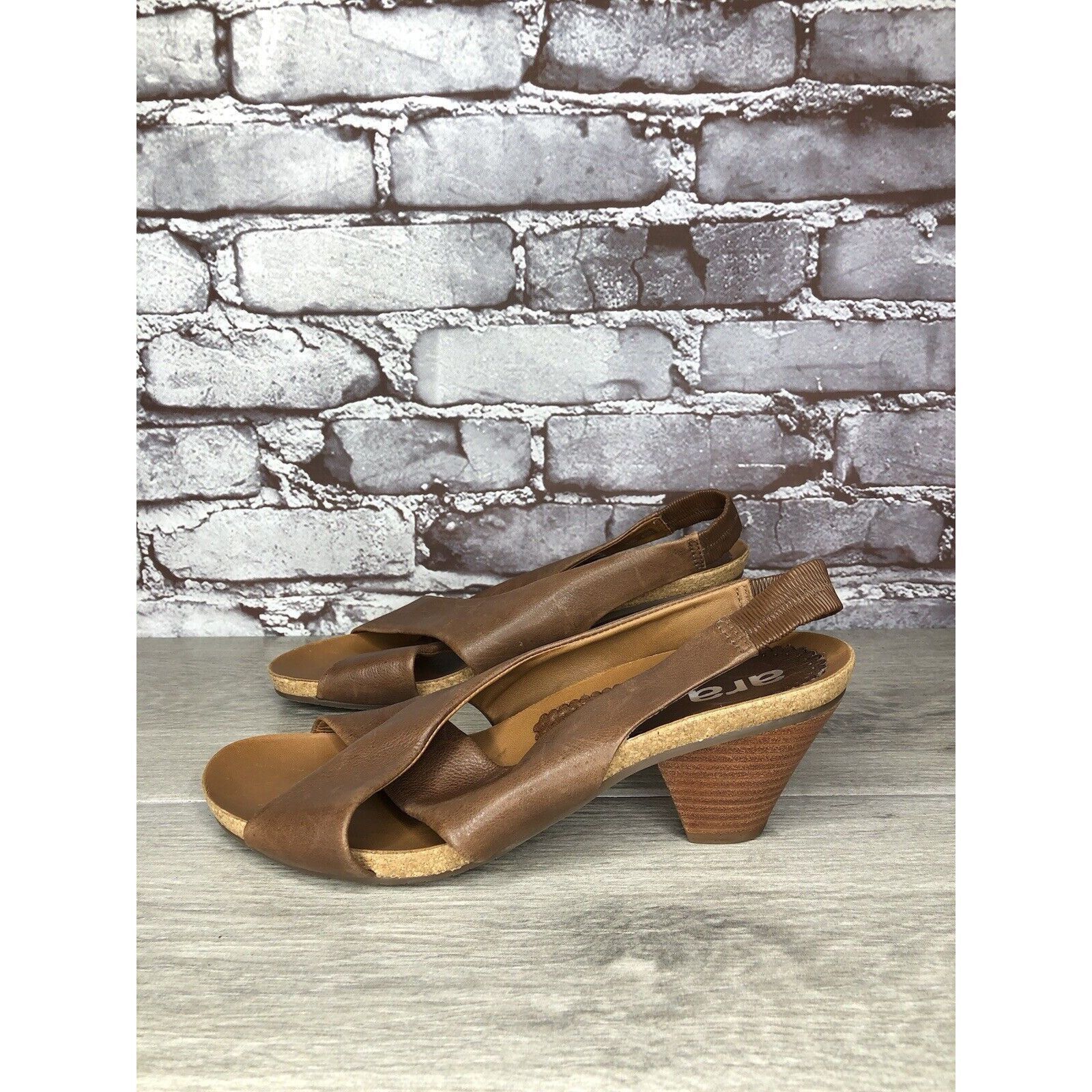 Other Ara Brown Leather Cross Strap Wooden Stacked Heel Sandals Wo Size US 8 / IT 38 - 1 Thumbnail