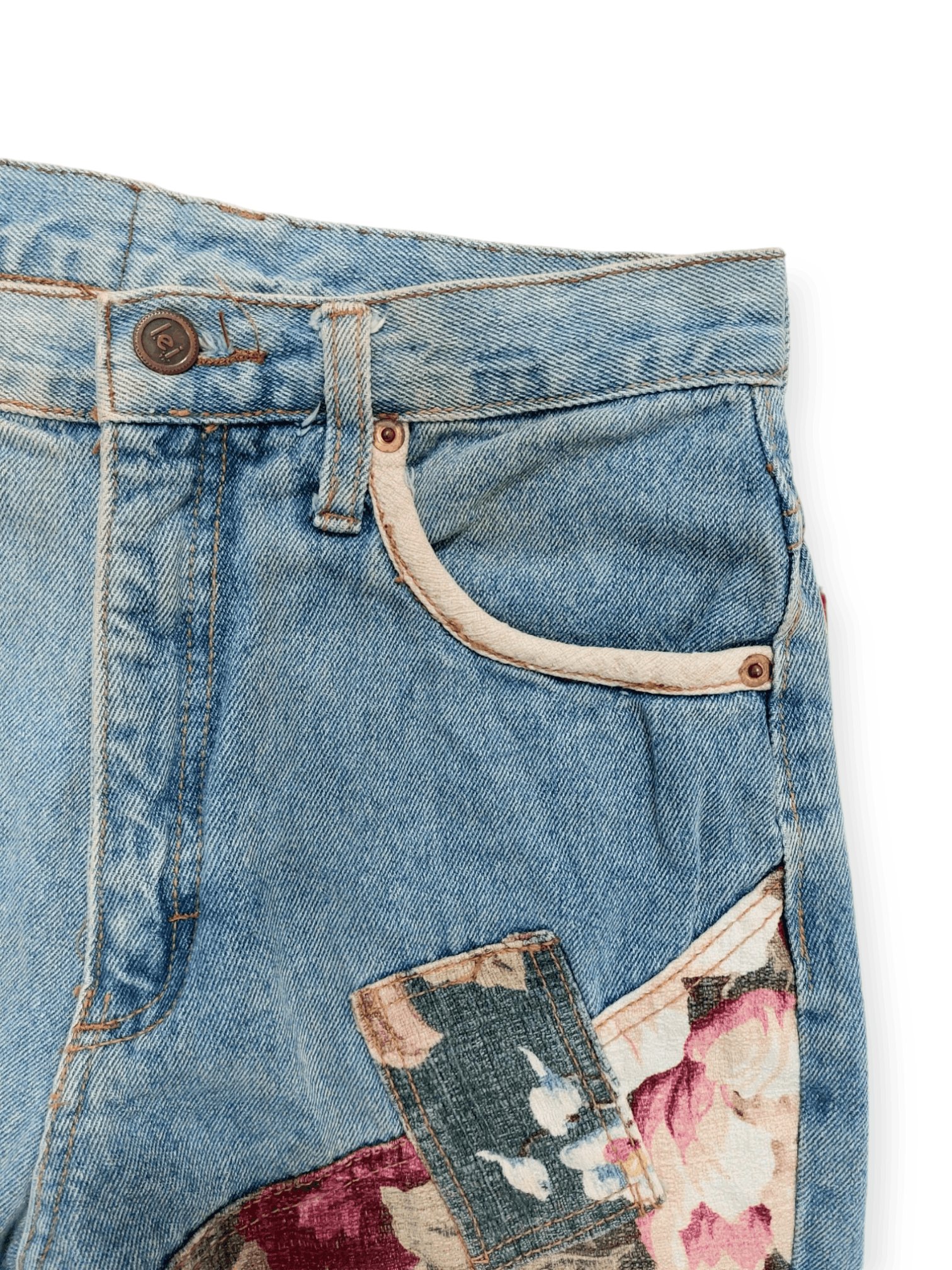 L.E.I. L.E.I Beauty Flower Painted Jeans Size 25" / US 0 / IT 36 - 6 Thumbnail