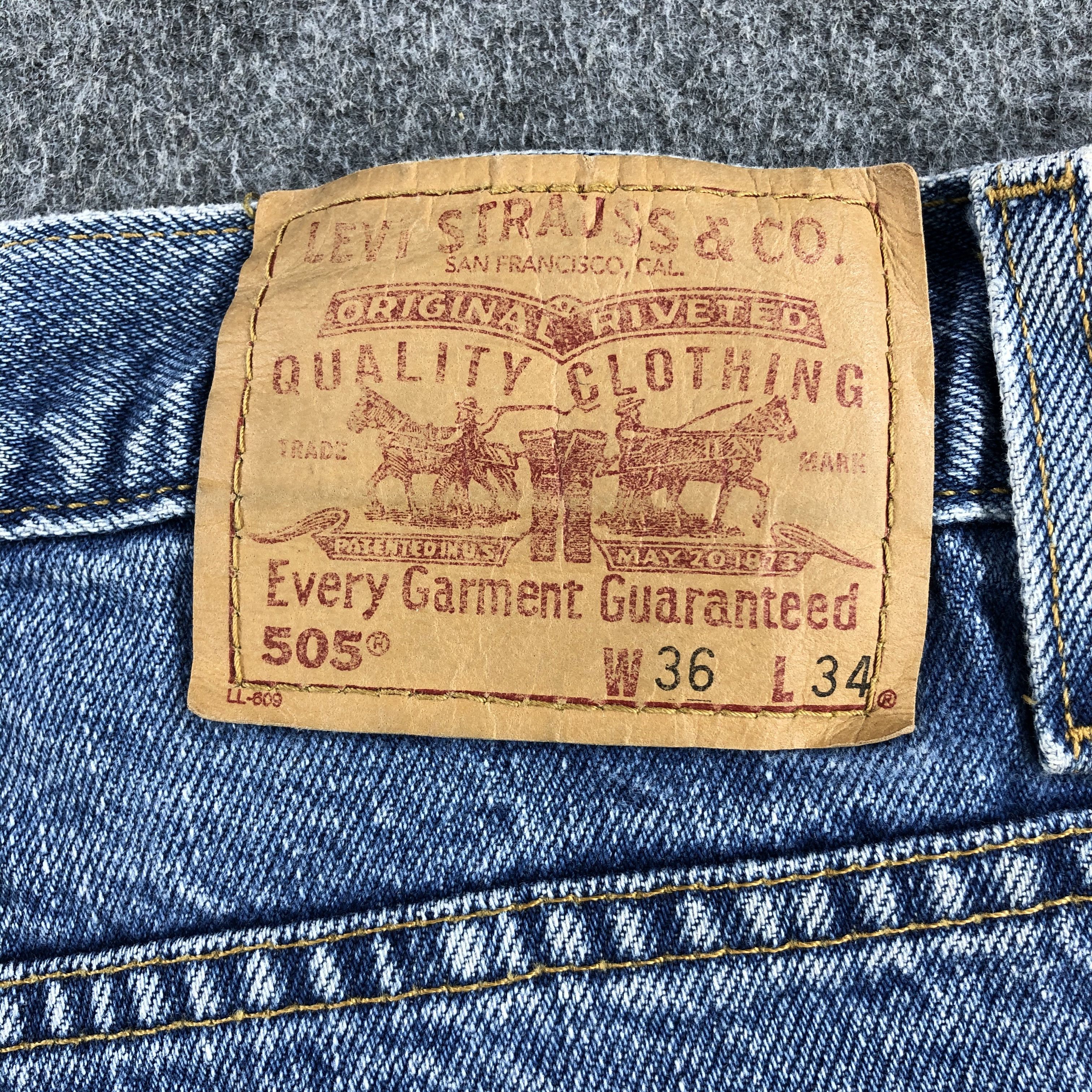 Levi's Vintage 90s Blue Wash Levis 505 Jeans-J2136 Size US 36 / EU 52 - 5 Thumbnail