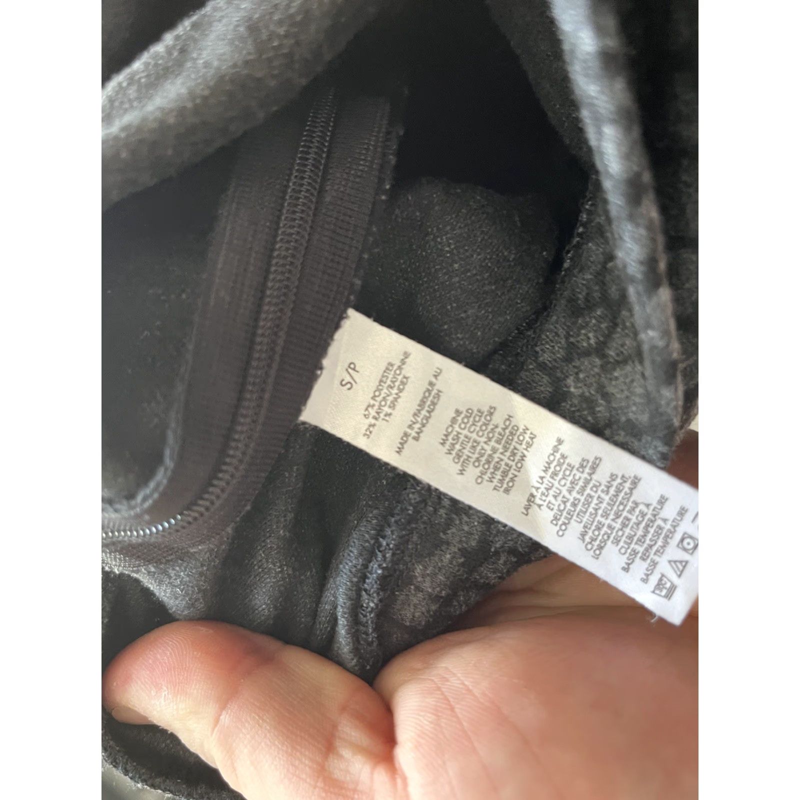 Calvin Klein CALVIN KLEIN Leggings S Black Animal Print Side Zip Closure Size 28" / US 6 / IT 42 - 6 Thumbnail