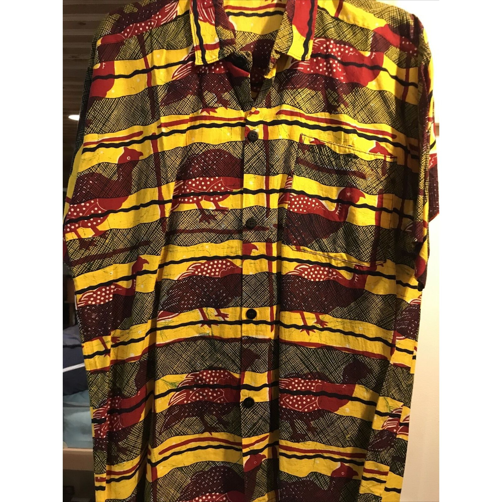 Other Vintage Mens L Yellow Striped Red Bird Print button Up Shirt Size US L / EU 52-54 / 3 - 8 Thumbnail