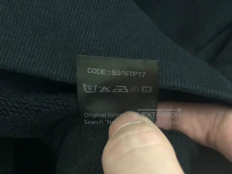 Vetements Vetements Instruction manual sweatshirt Size US M / EU 48-50 / 2 - 6 Thumbnail
