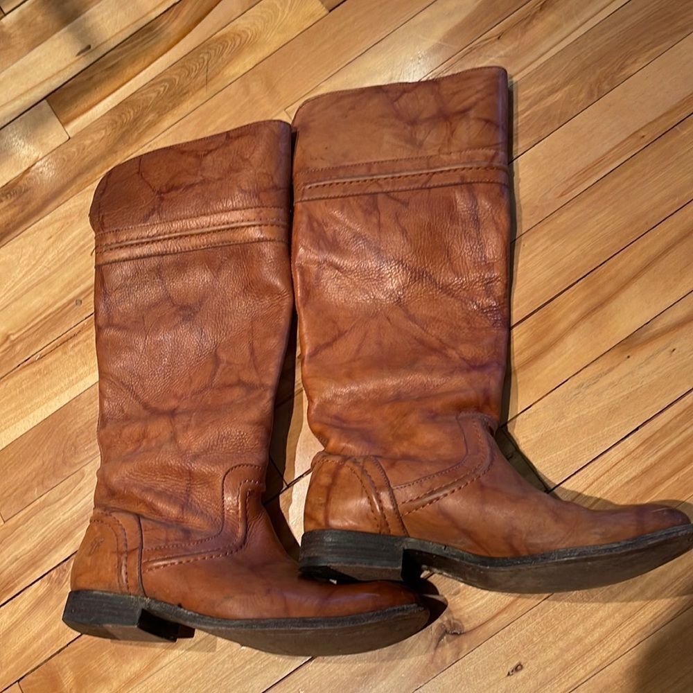 Frye Frye 76442 Melissa Trapunto Riding Boots. Leather. Size 7. Size US 7 / IT 37 - 3 Thumbnail