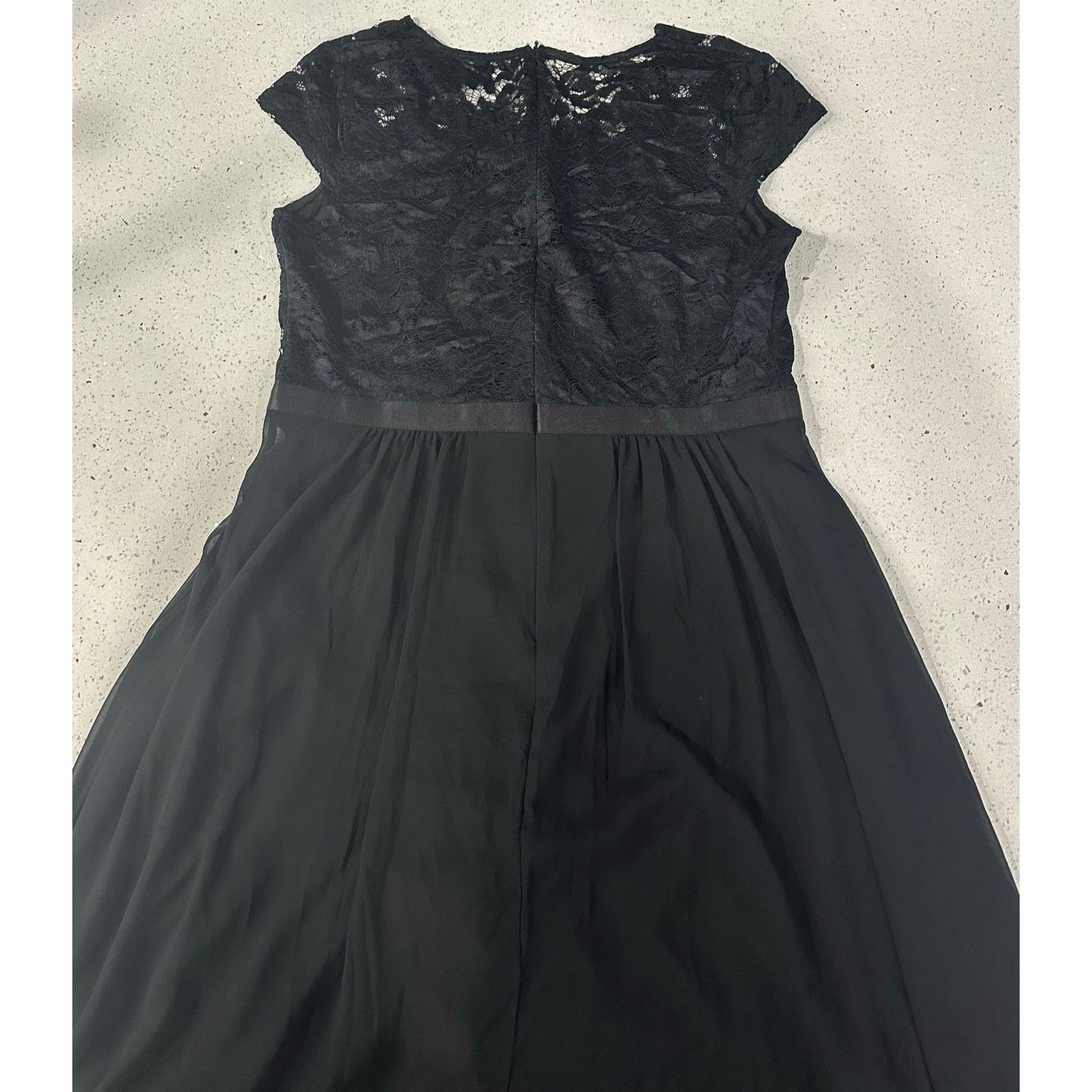 Other Bbonlinedress Women's V-Neck Dress Size 2XL Size XXL / US 16-18 / IT 52-54 - 2 Thumbnail
