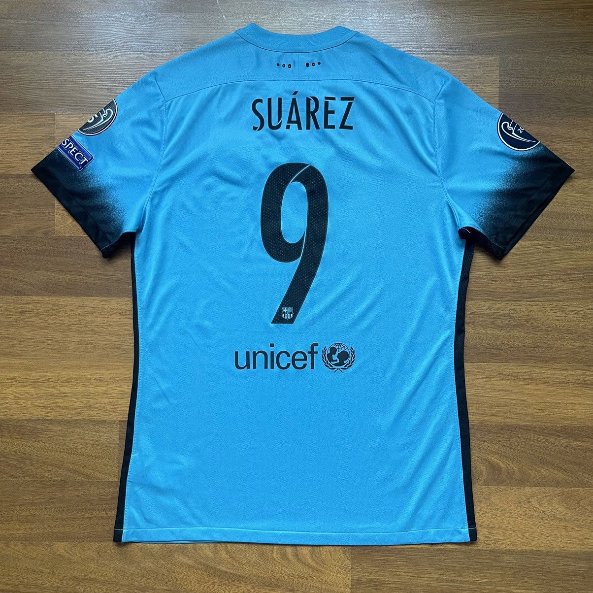 BARCELONA NIKE 2015/2016 FOOTBALL THIRD JERSEY #9 SUAREZ