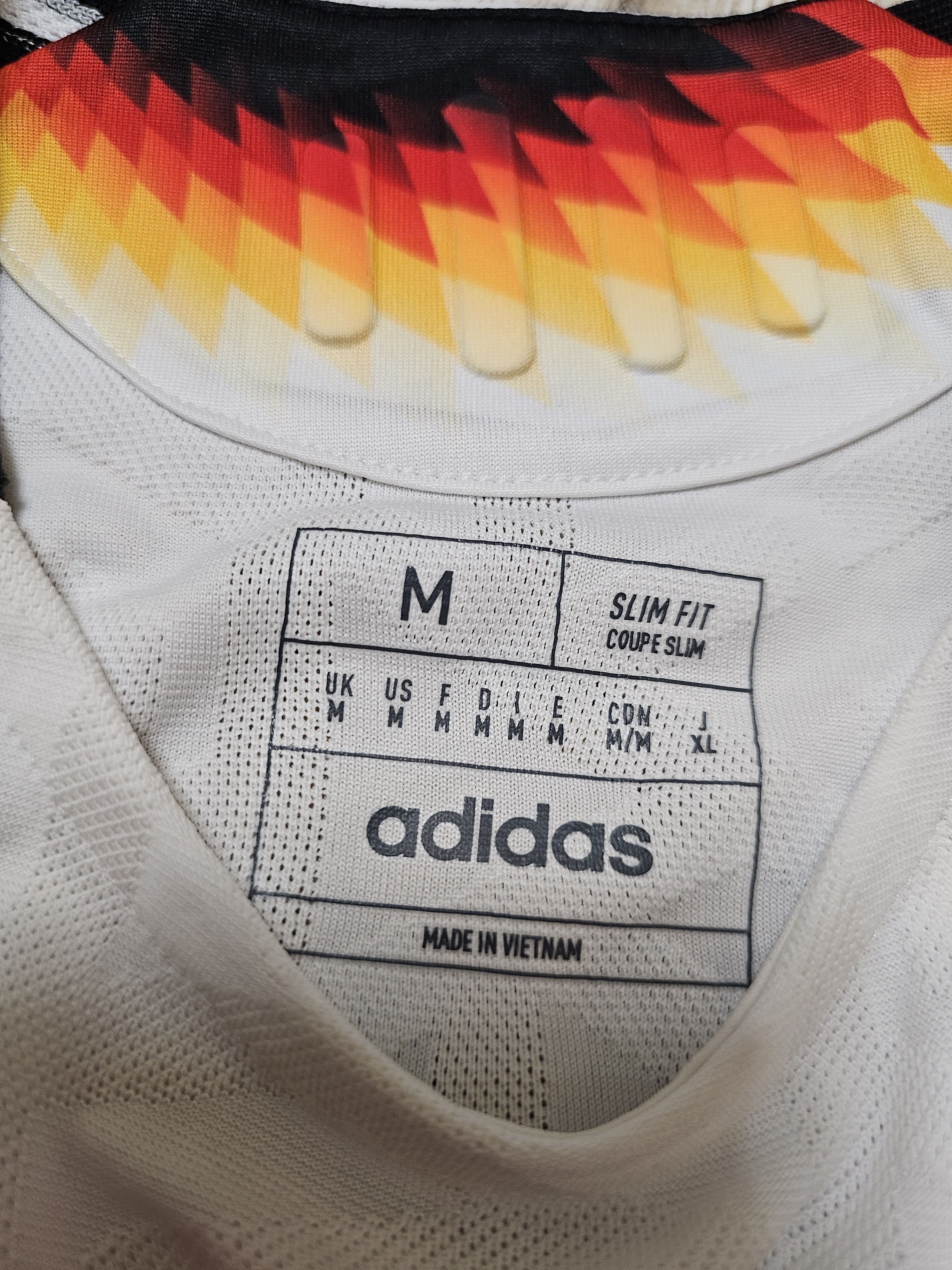 Adidas GERMANY 2024 HOME MULLER PLAYER VERSION FOOTBALL SOCCER Size US M / EU 48-50 / 2 - 8 Thumbnail