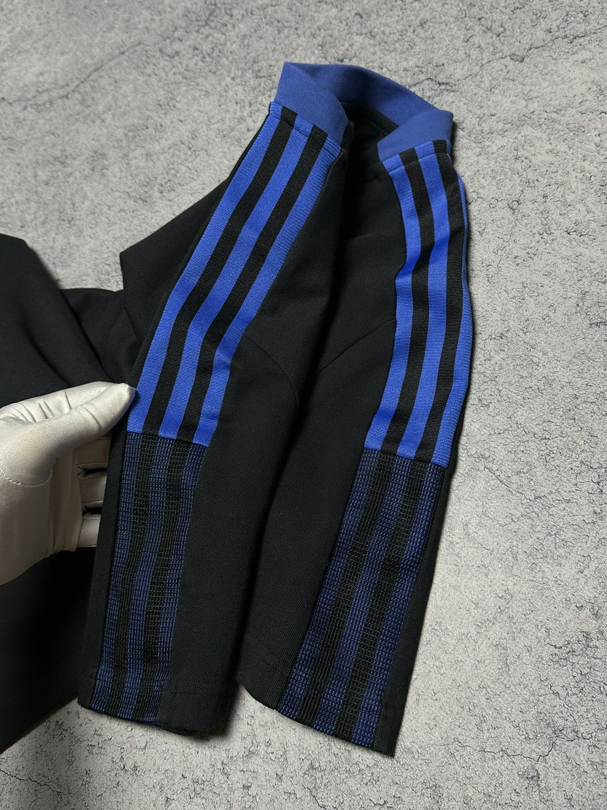 Adidas Adidas Real Madrid 2021/22 Home Shirt Jersey Size US M / EU 48-50 / 2 - 7 Thumbnail