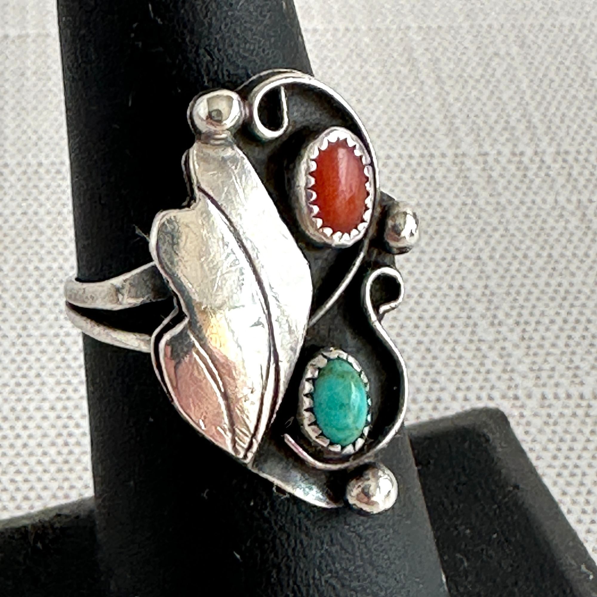 Native Native American Navajo Sterling Silver Turquoise and Coral R Size ONE SIZE - 8 Thumbnail