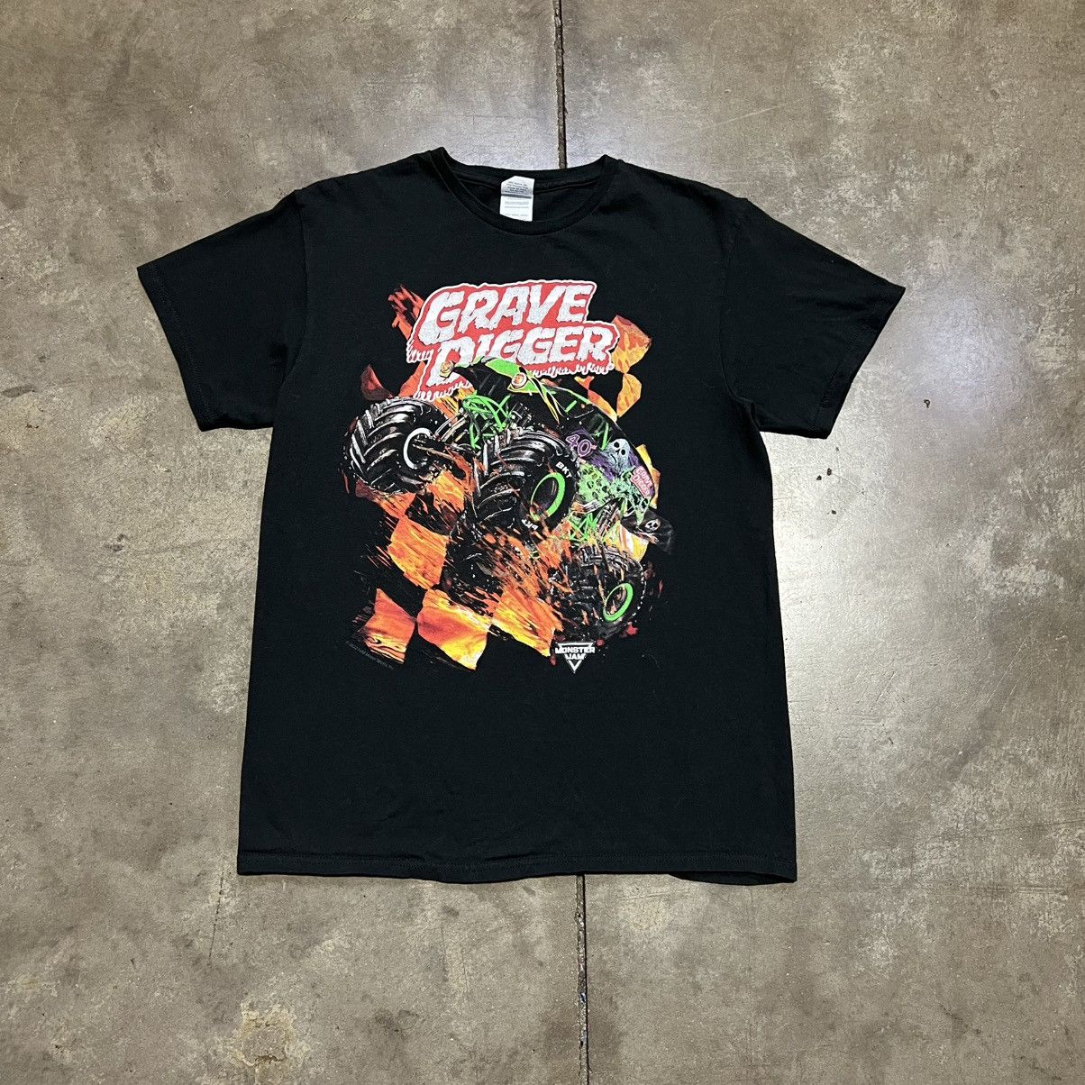 Vintage Vintage Grave Digger Monster Jam Truck Graphic Tee Flames Size US M / EU 48-50 / 2 - 1 Thumbnail