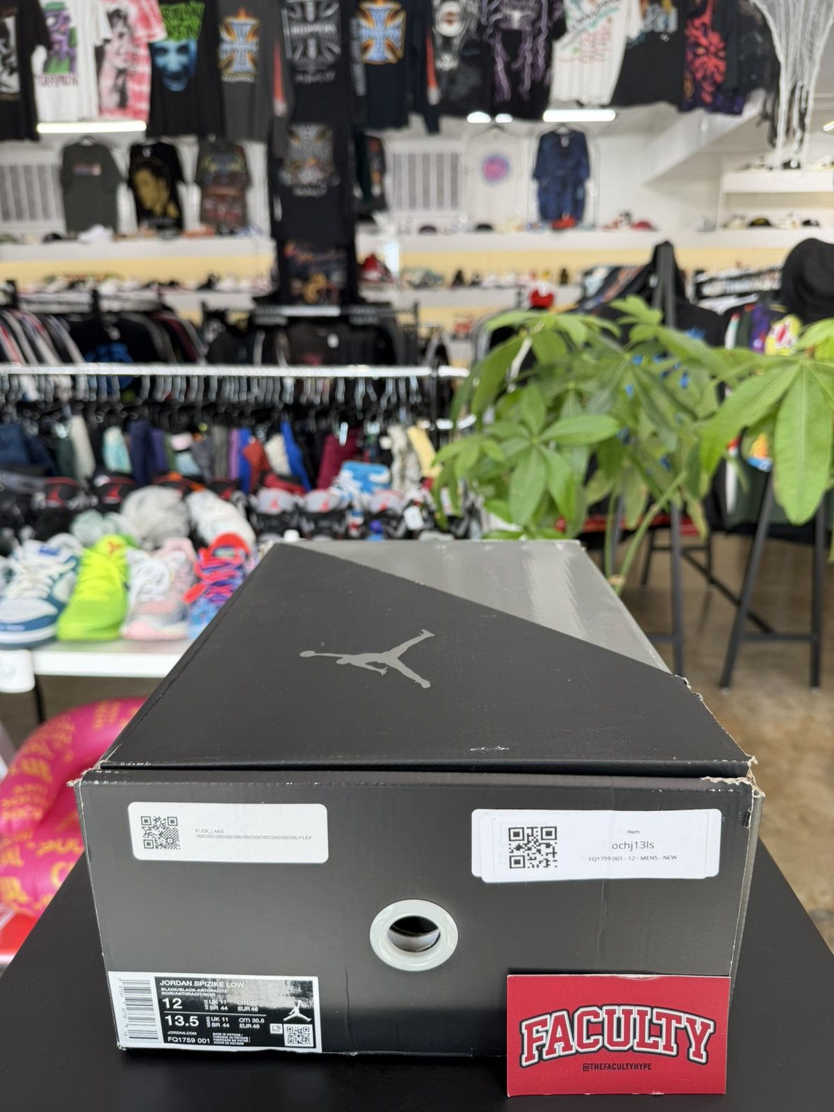 Jordan Brand Jordan Spizike Low Black Cat Size 12 (2024) Size US 12 / EU 45 - 13 Thumbnail