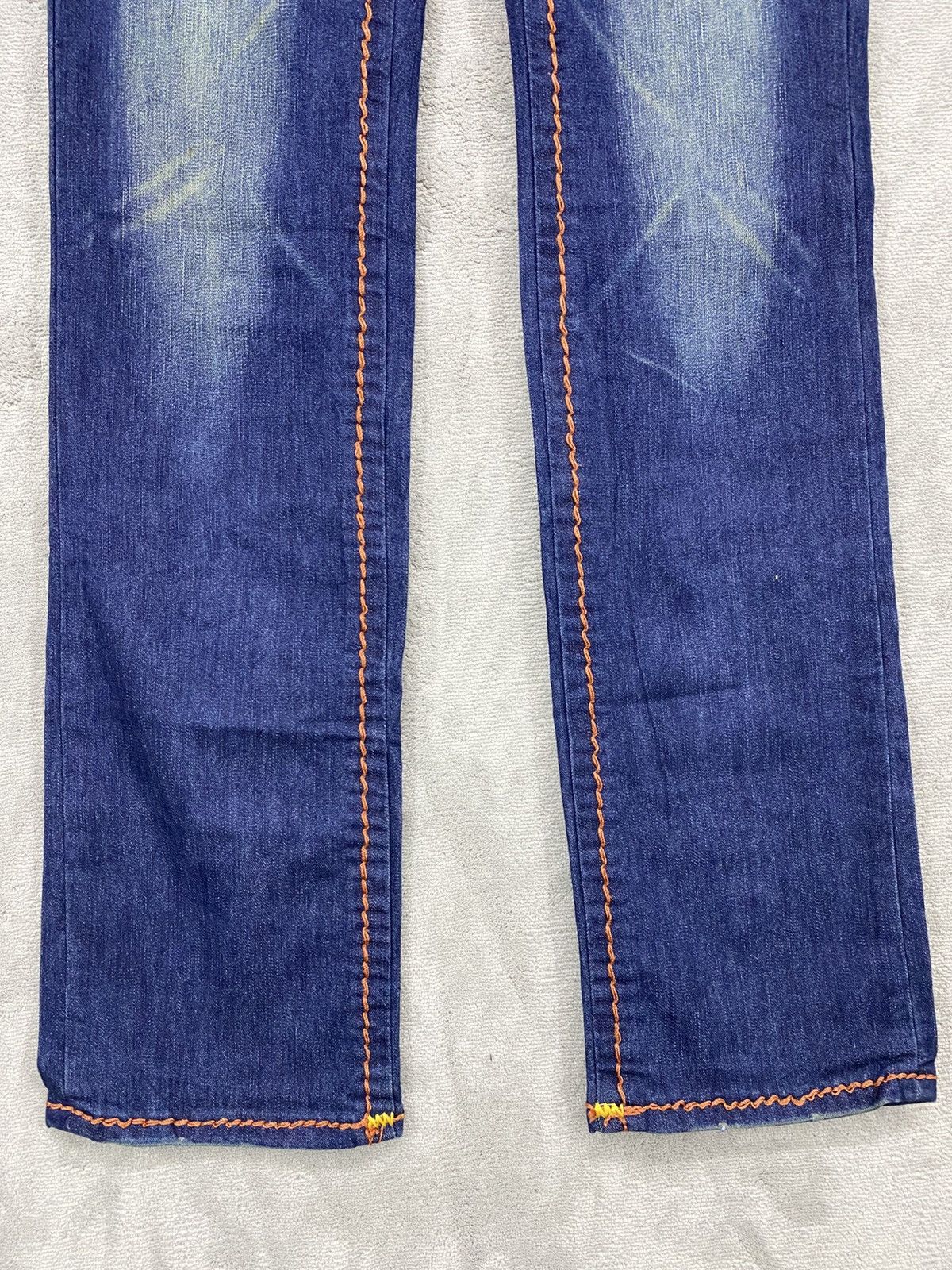 True Religion RARE🔥TRUE RELIGION BILLY BIG T “MADE IN USA” Size US 30 / EU 46 - 7 Thumbnail