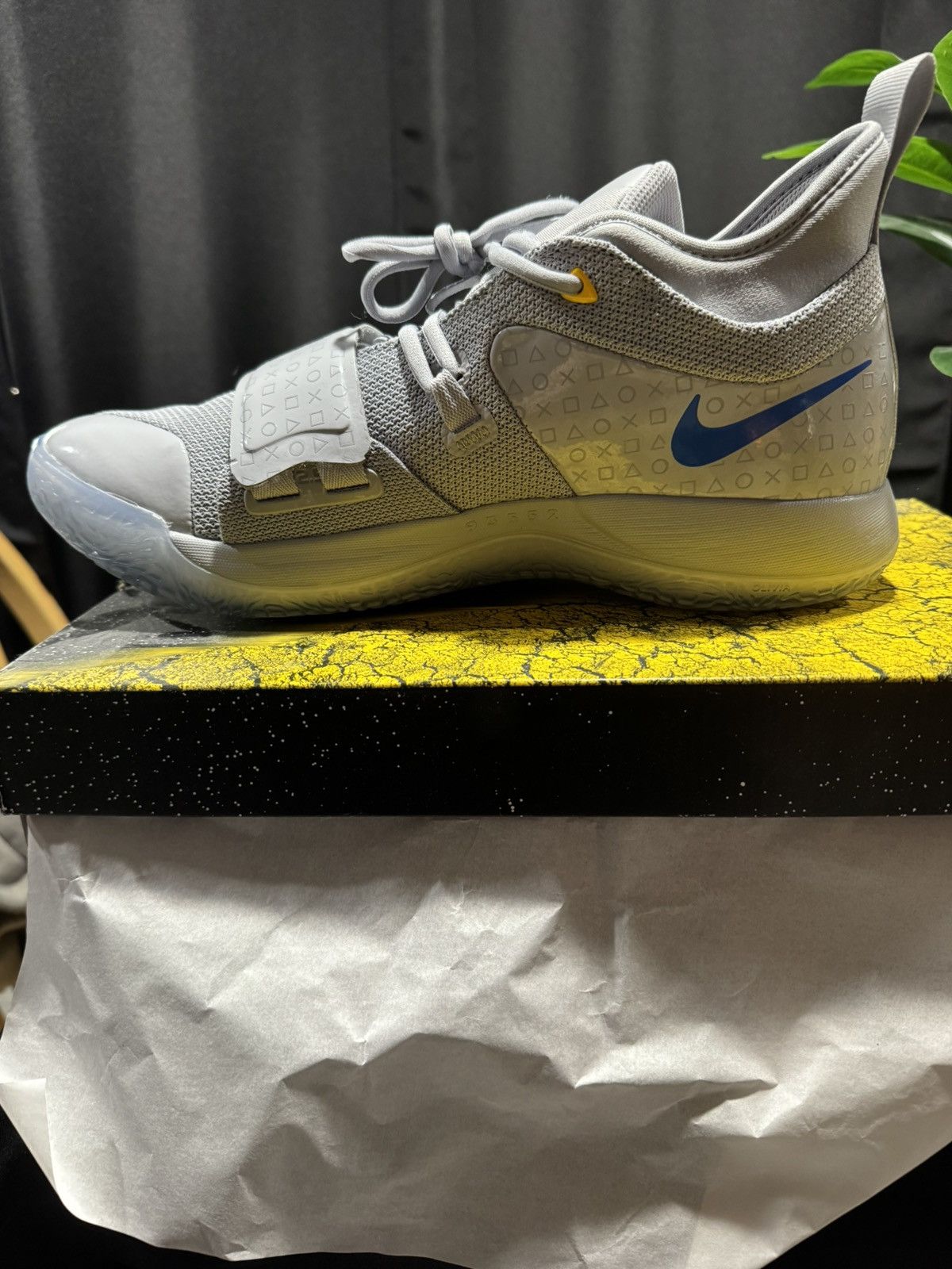 Nike Nike PG 2.5 PlayStation Size 12 Size US 12 / EU 45 - 8 Thumbnail