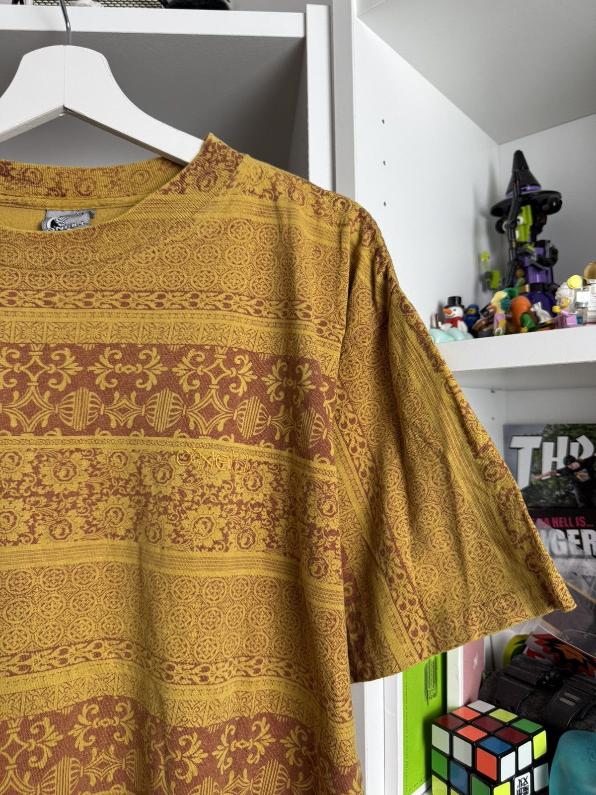 O'Neill × Vintage Vintage 90s O’neill all over print baggy skate surf t-shirt Size US L / EU 52-54 / 3 - 3 Thumbnail