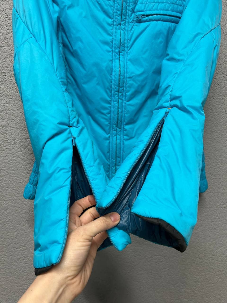 KJUS Kjus womens primaloft jacket 38 / M Size M / US 6-8 / IT 42-44 - 3 Thumbnail