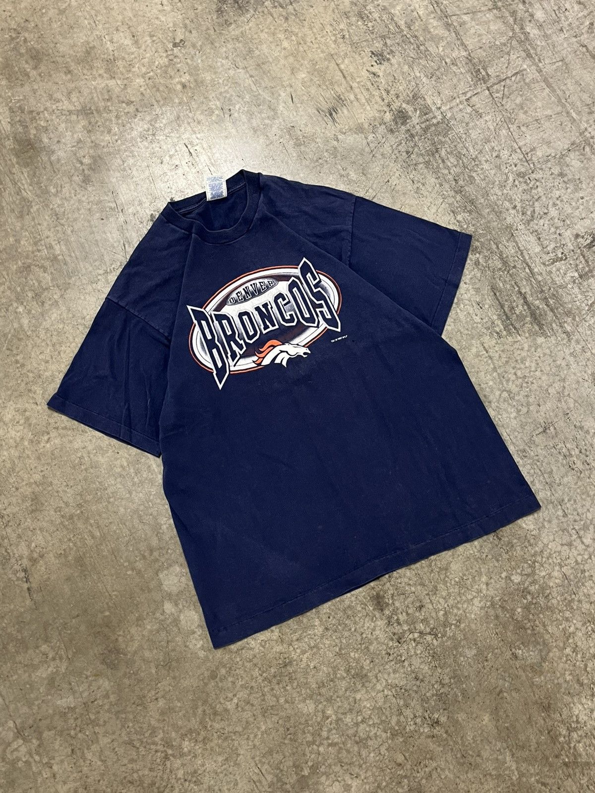 Vintage Denver broncos vintage pro player shirt hype nfl sports 90s Size US XL / EU 56 / 4 - 1 Thumbnail