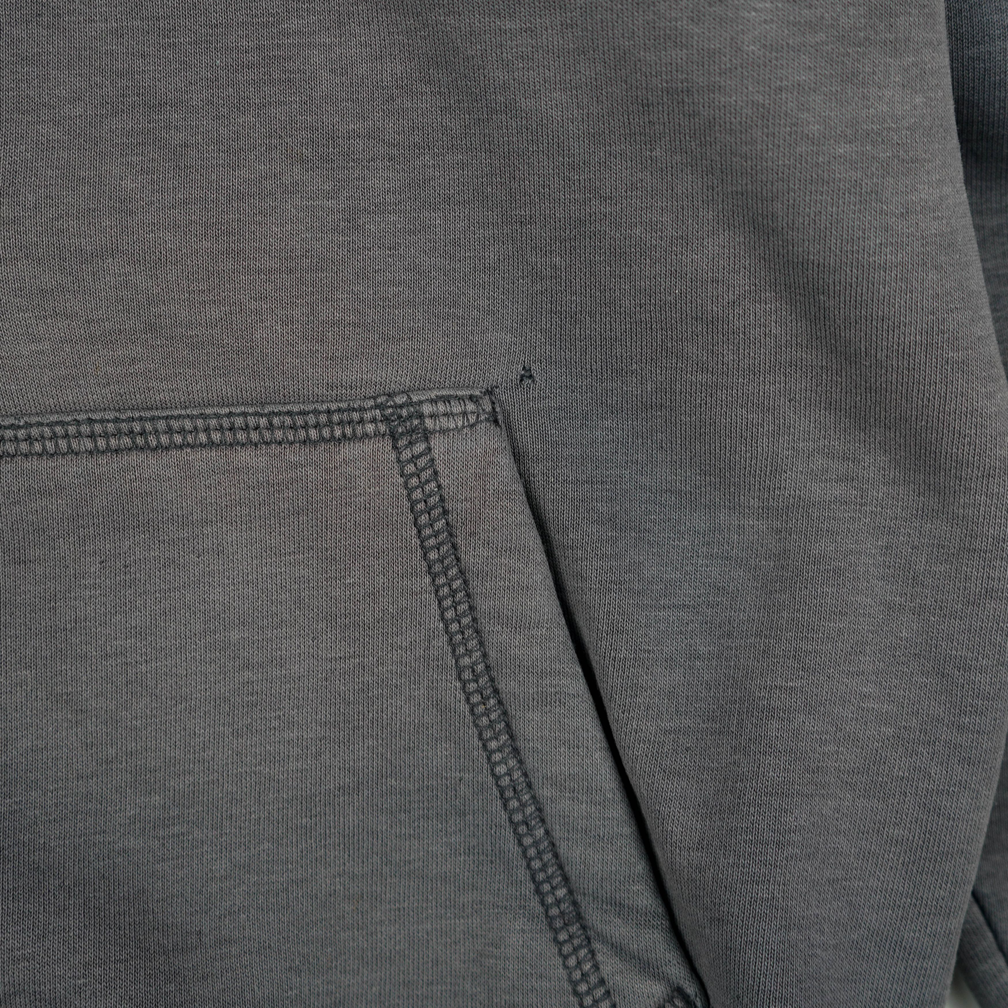 Santa Cruz Skateboards × Vintage Vintage 1990s Blind Hoodie Distressed Size US S / EU 44-46 / 1 - 4 Thumbnail