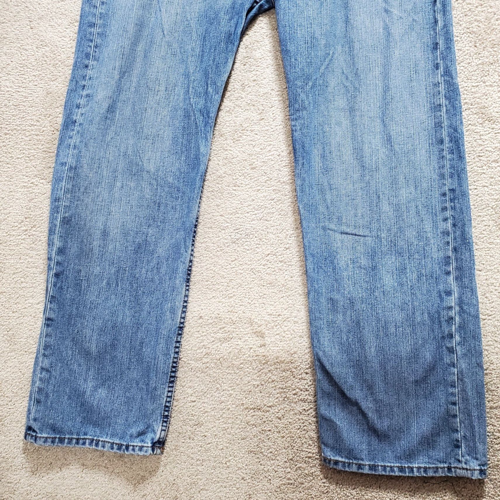 Levi's Levi's Jeans Men 38 X 32 Blue Denim 100% Cotton 5-Pockets Straight Leg Rugged Jeans Mens Regular Blue 5-Pocket Denim Straight Jeans Size US 38 / EU 54 - 4 Thumbnail