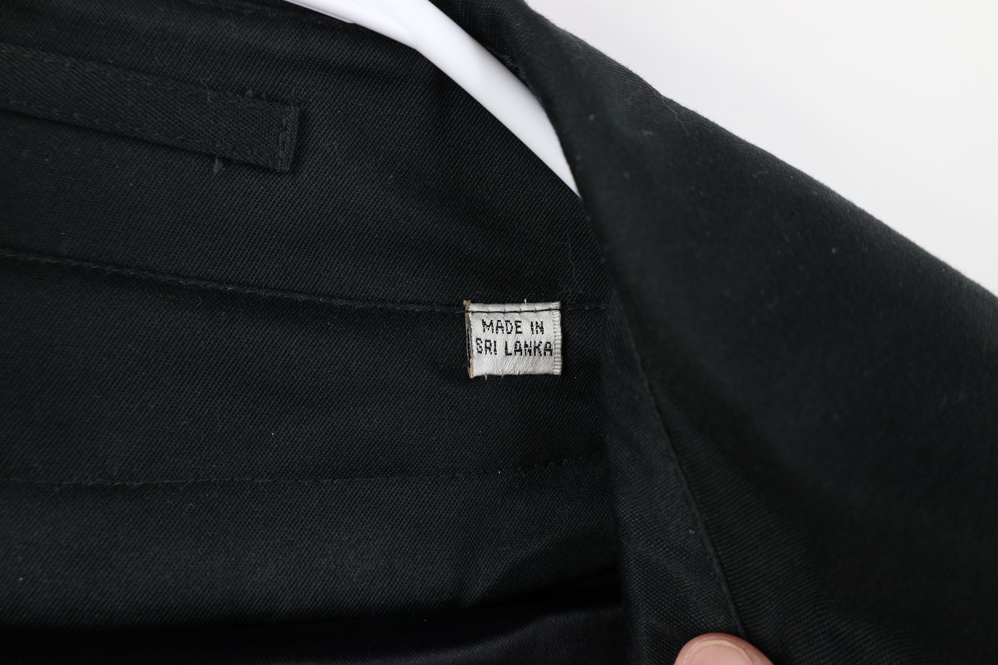 Vintage Vintage 90s Streetwear Lined Belted Trench Coat Jacket Black Size US XXL / EU 58 / 5 - 8 Thumbnail