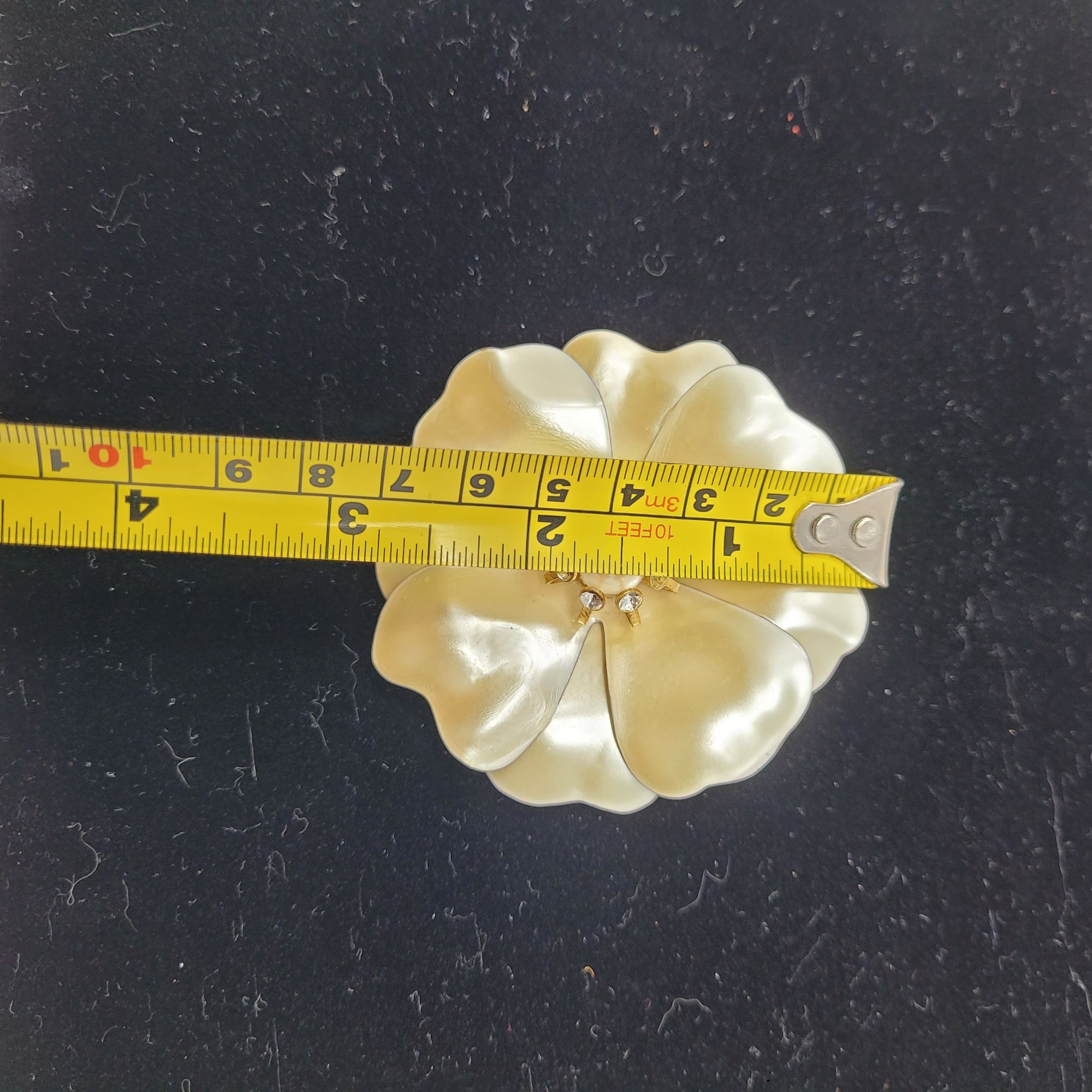 Vintage Vintage 60s Faux Mother Of Pearl Flower Brooch Faux Pearl Rh Size ONE SIZE - 3 Thumbnail