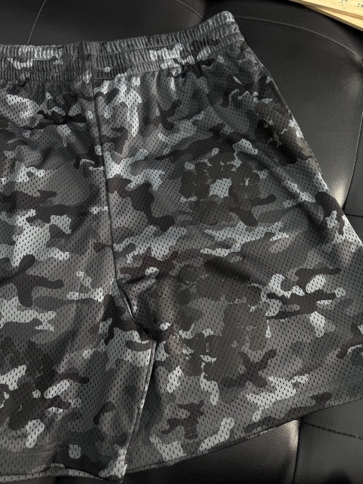 DENIM TEARS Denim Tears Mesh Summer Shorts Black Camo Size XL (NEW) Size US 36 / EU 52 - 2 Thumbnail