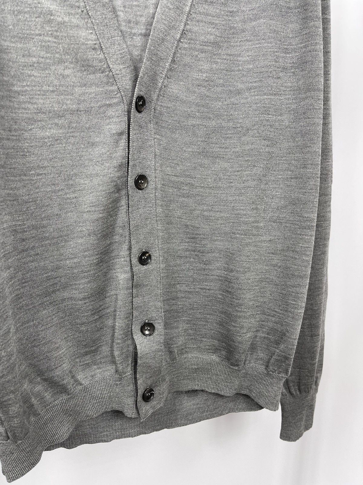Balenciaga Balenciaga.Paris Cardigan Size L Grey Knit 100% Wool Sweater Size L / US 10 / IT 46 - 4 Thumbnail