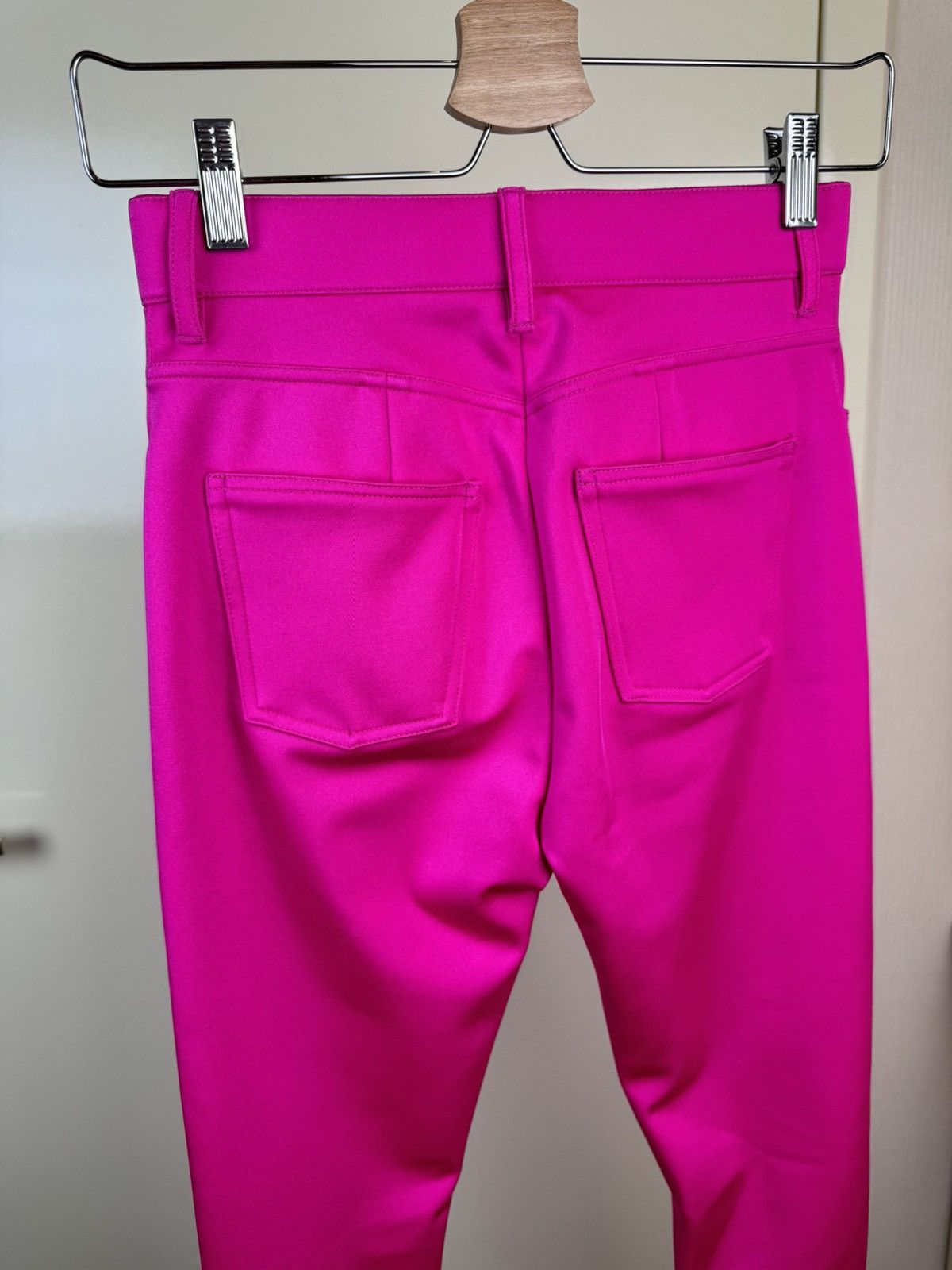 Balenciaga Balenciaga hot pink neon leggings slim trousers spandex XS Size 25" / US 0 / IT 36 - 13 Thumbnail
