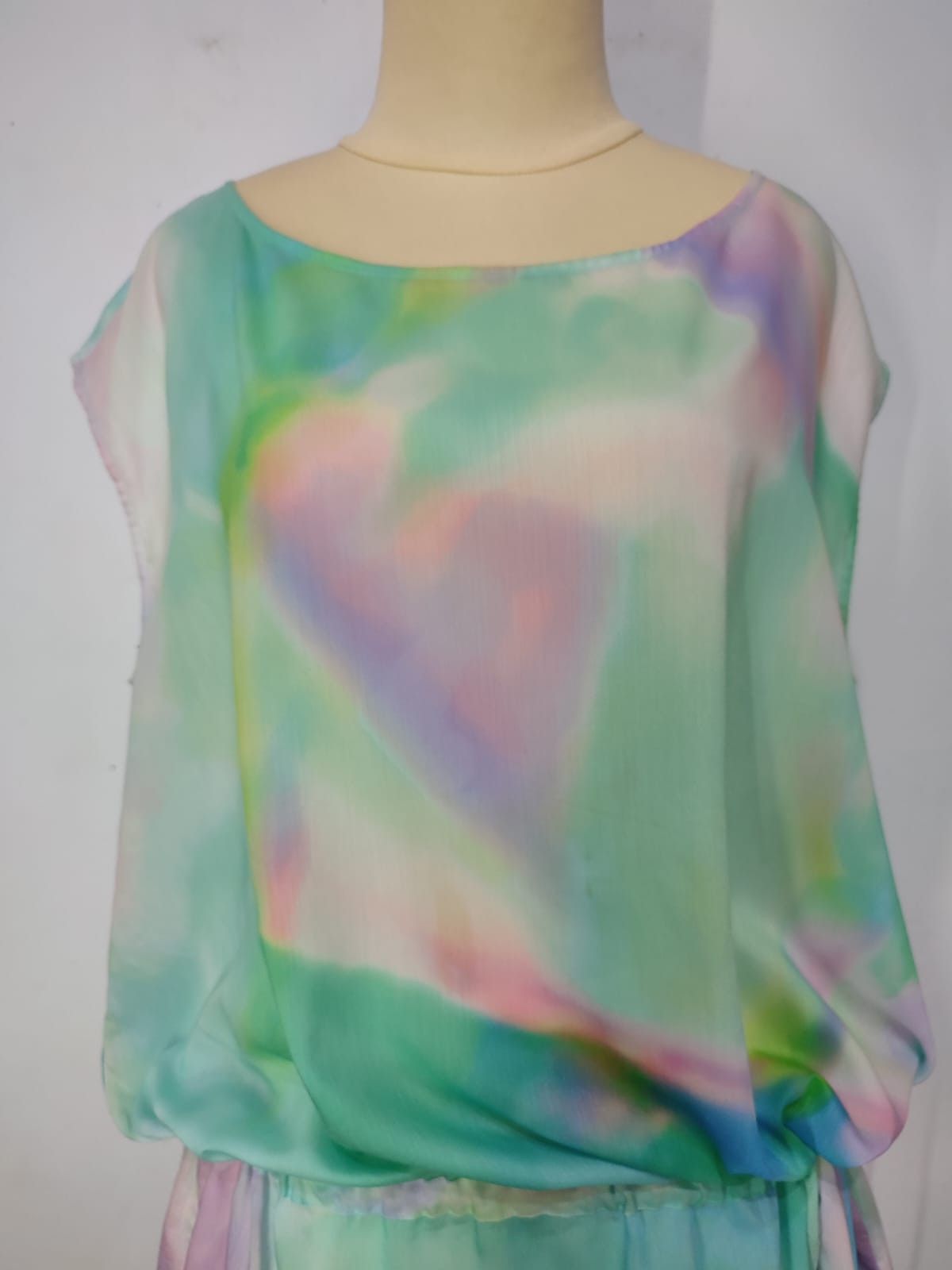 Issey Miyake Rare🔥Issey Miyake Tie Dye sleeveless blouses🔥 Size L / US 10 / IT 46 - 3 Thumbnail