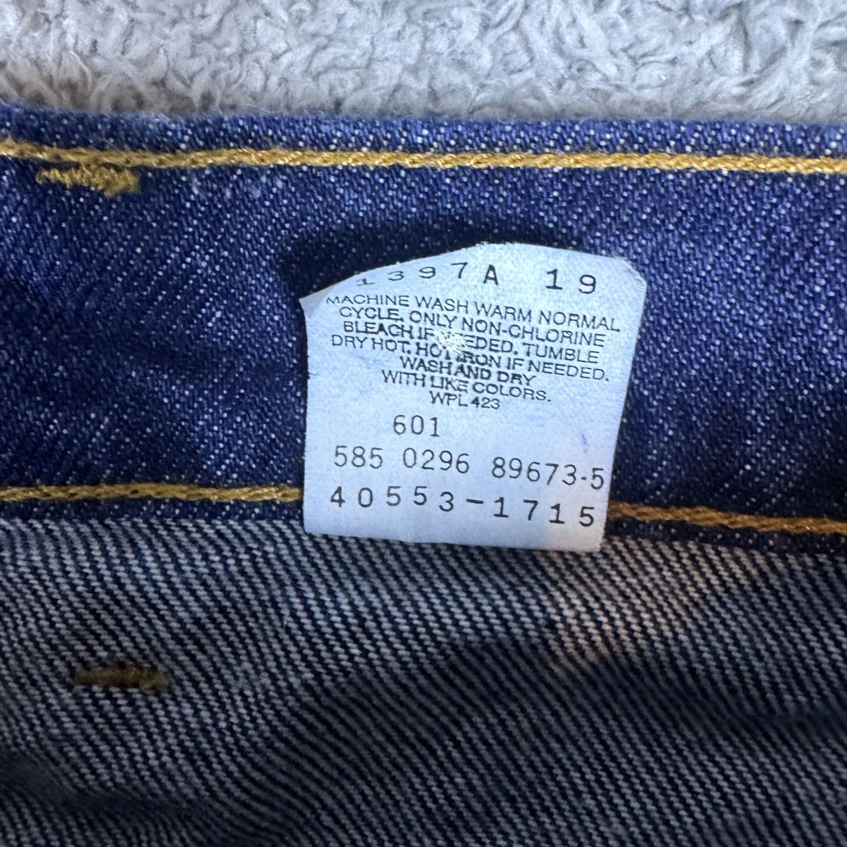 Levi's Vintage Levi'S 601 Jeans Men 44x30 USA Made 1996 White Tab Tapered 90s Dark - 42x30 Denim Size US 44 / EU 60 - 2 Thumbnail