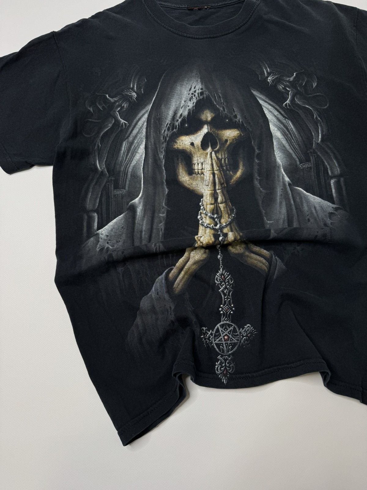 Vintage Vintage rare y2k avant garde skull death print tee swag sk8 Size US M / EU 48-50 / 2 - 2 Thumbnail
