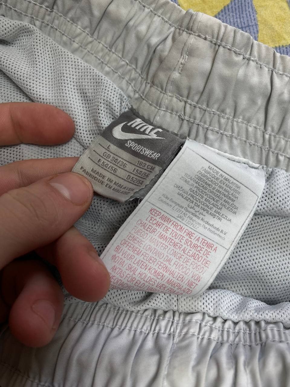 Nike Vintage Nike shorts streetwear swoosh casual y2k Size US 34 / EU 50 - 6 Thumbnail