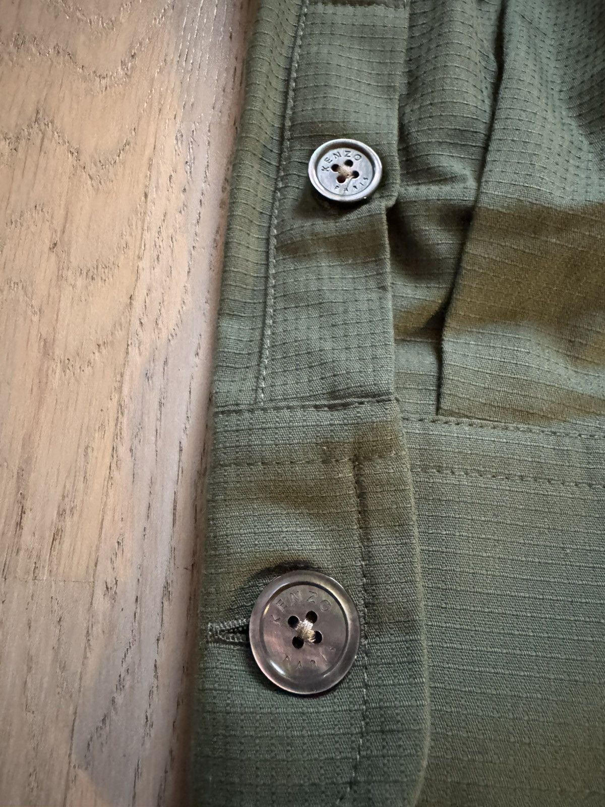 Kenzo KENZO shirt sz xs oversized See Tape MEASUREMENTS IN PHOTOS Size US XS / EU 42 / 0 - 9 Thumbnail