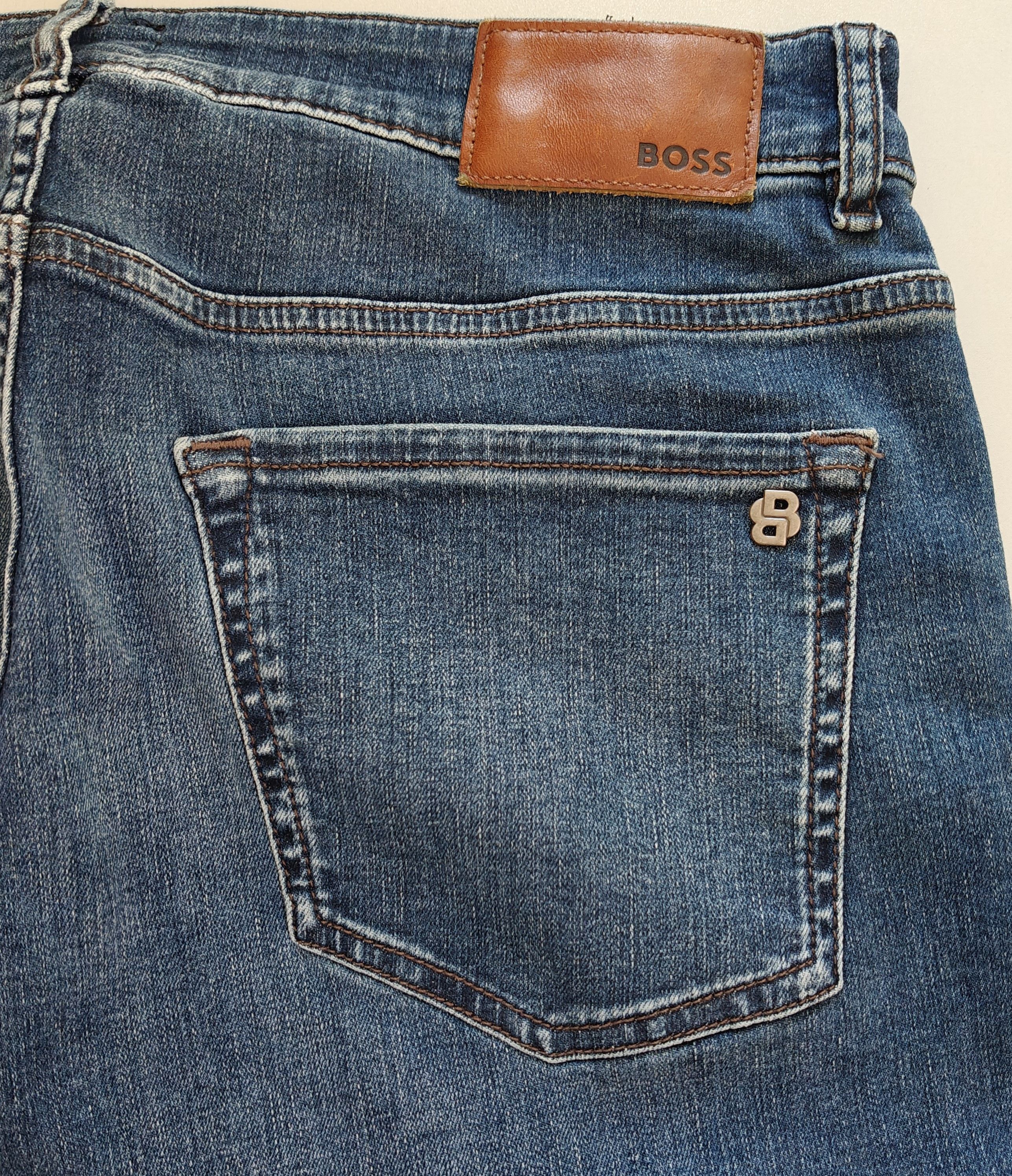 Hugo Boss HUGO BOSS RE.MAINE Regular fit Jeans Free Shipping T/6124 Size US 34 / EU 50 - 6 Thumbnail