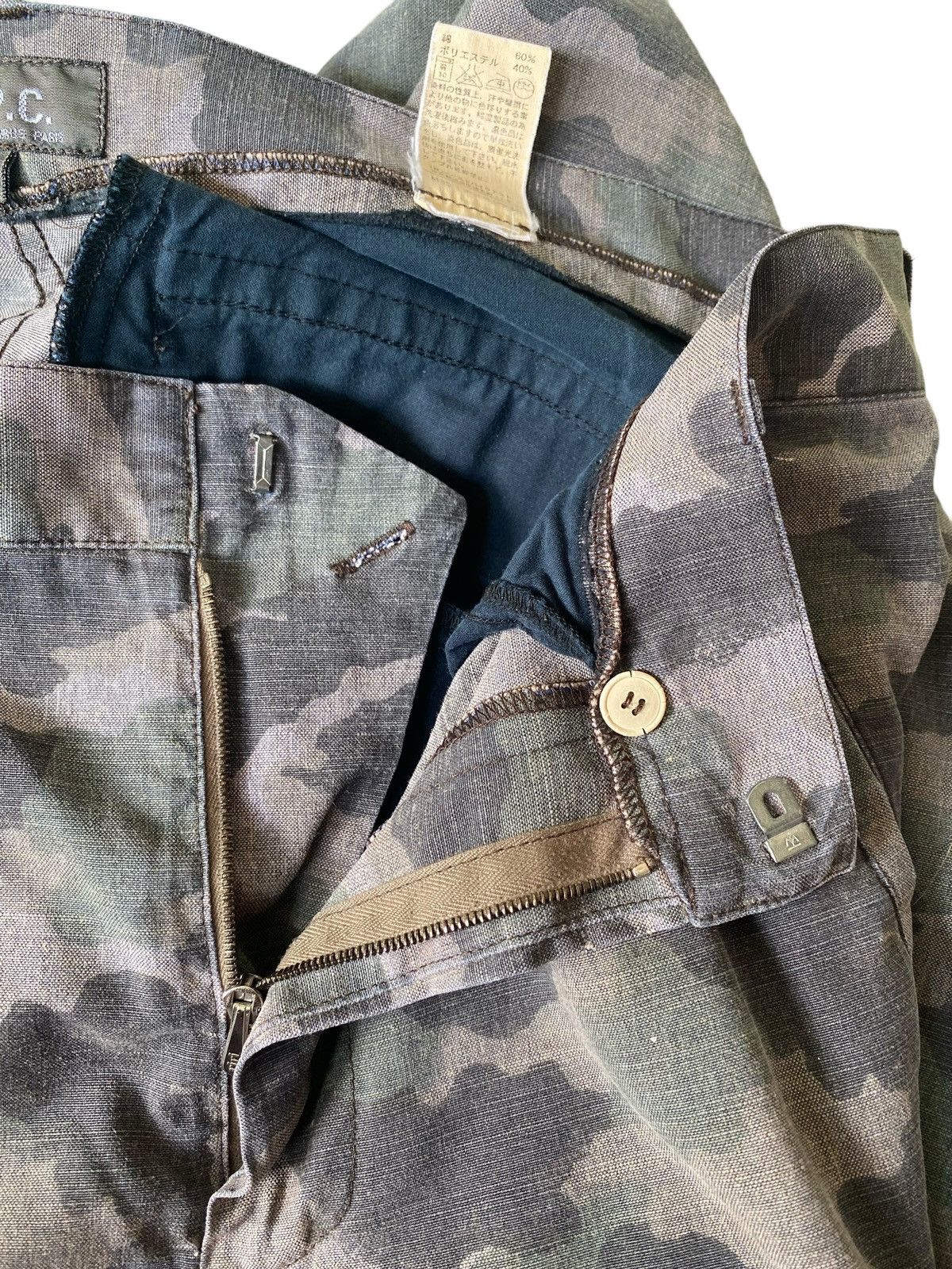 A.P.C. Vintage A.P.C Camo Casual Pant Size US 33 - 10 Thumbnail