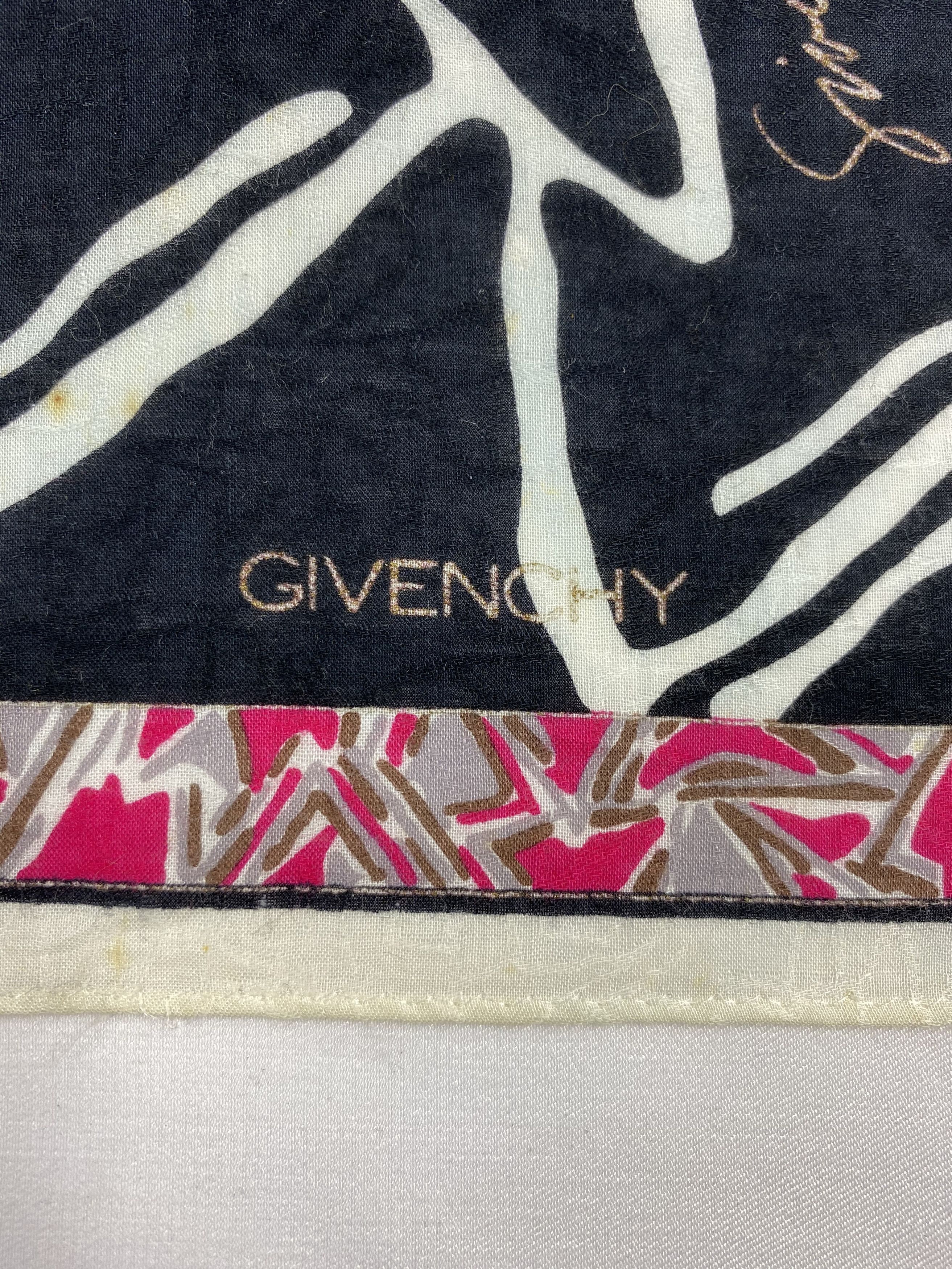 Givenchy Handkerchiefs / Bandana / Neckerchief