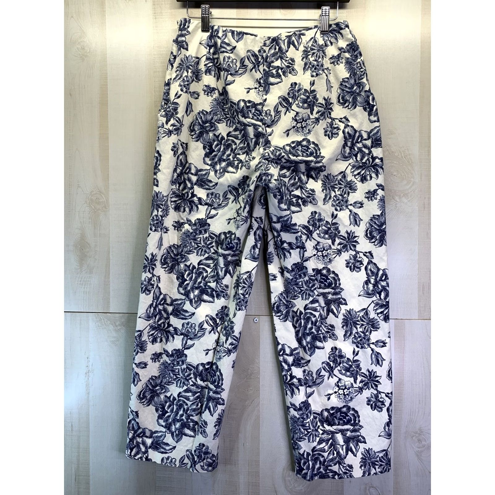 Talbots Talbots Pants Women’s 10 Ankle Floral Print Blue Cropped Vintage Heirloom Spring Summer Fall Straight Mens Size 32" / US 10 / IT 46 - 5 Thumbnail