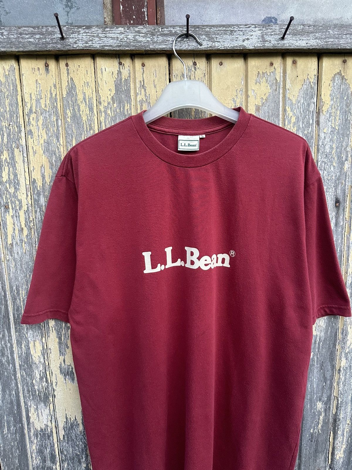 L.L. Bean Vintage 90s LL Bean Center Spell Out Tshirt A517 Size US L / EU 52-54 / 3 - 2 Thumbnail
