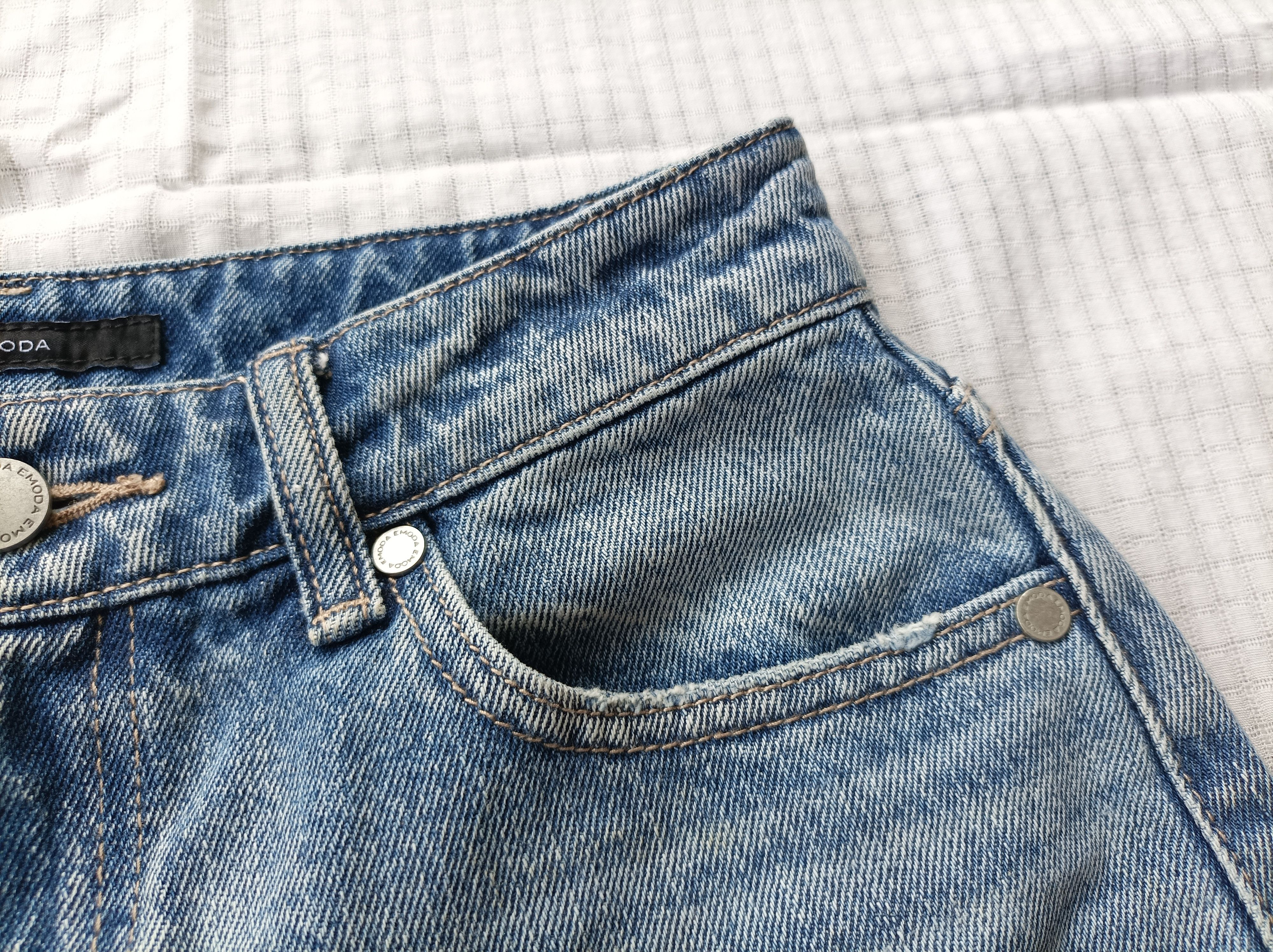 Japanese Brand (P177) Emoda Distressed Women Front Slit Flare Jeans Sz 1 Size 26" / US 2 / IT 38 - 5 Thumbnail