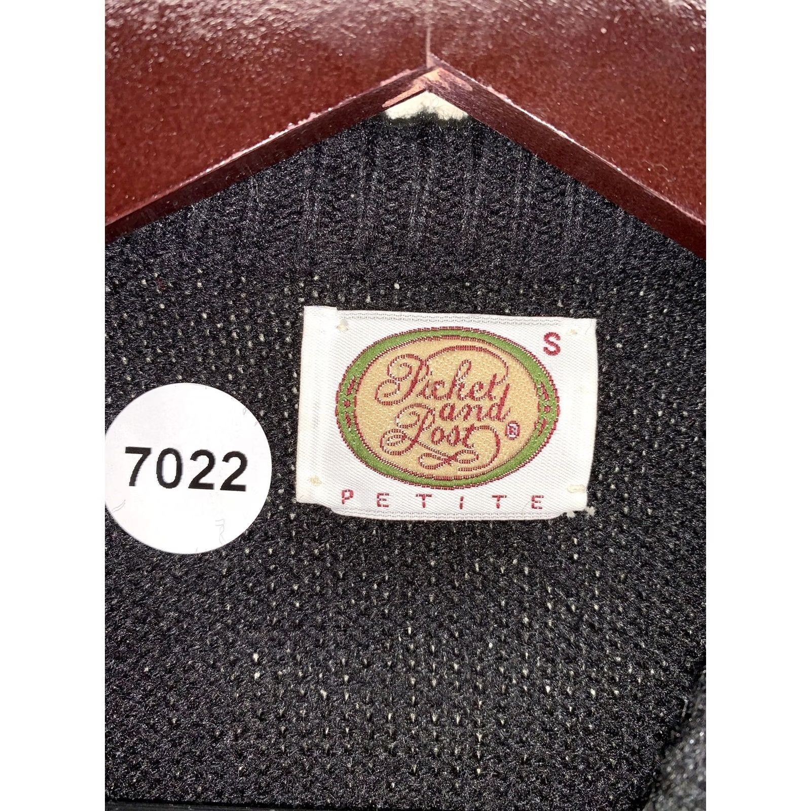Vintage Vintage Picket & Post Black Knit Rose Embroidered Sweater Petites S Size S / US 4 / IT 40 - 3 Thumbnail