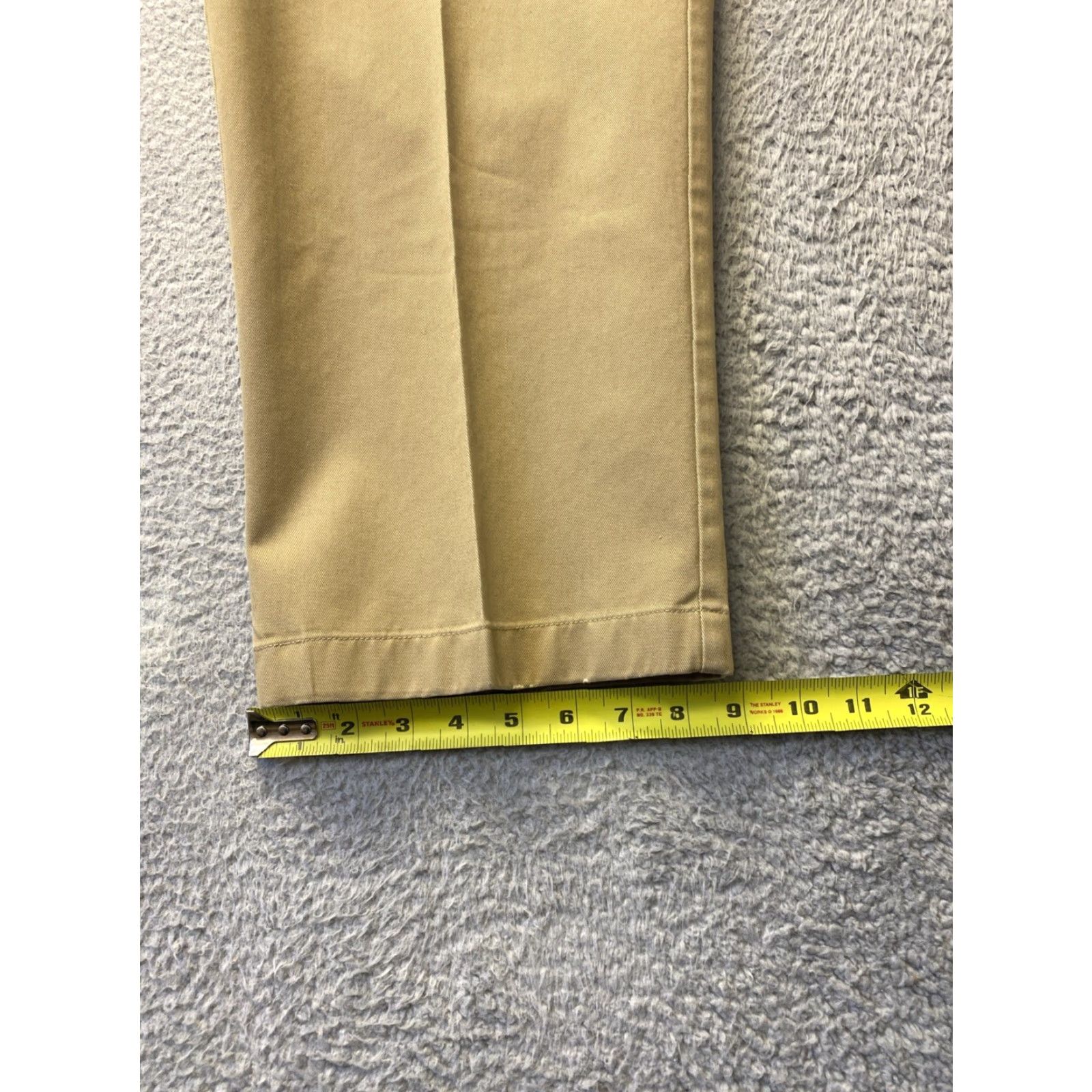 Vintage VINTAGE L.L. Bean Pants Mens 40x30 Khaki Cotton Trousers Regular Classic Chino Flat Front Zip Pockets USA Classic Fit 30 Inseam Mens Size US 40 / EU 56 - 5 Thumbnail