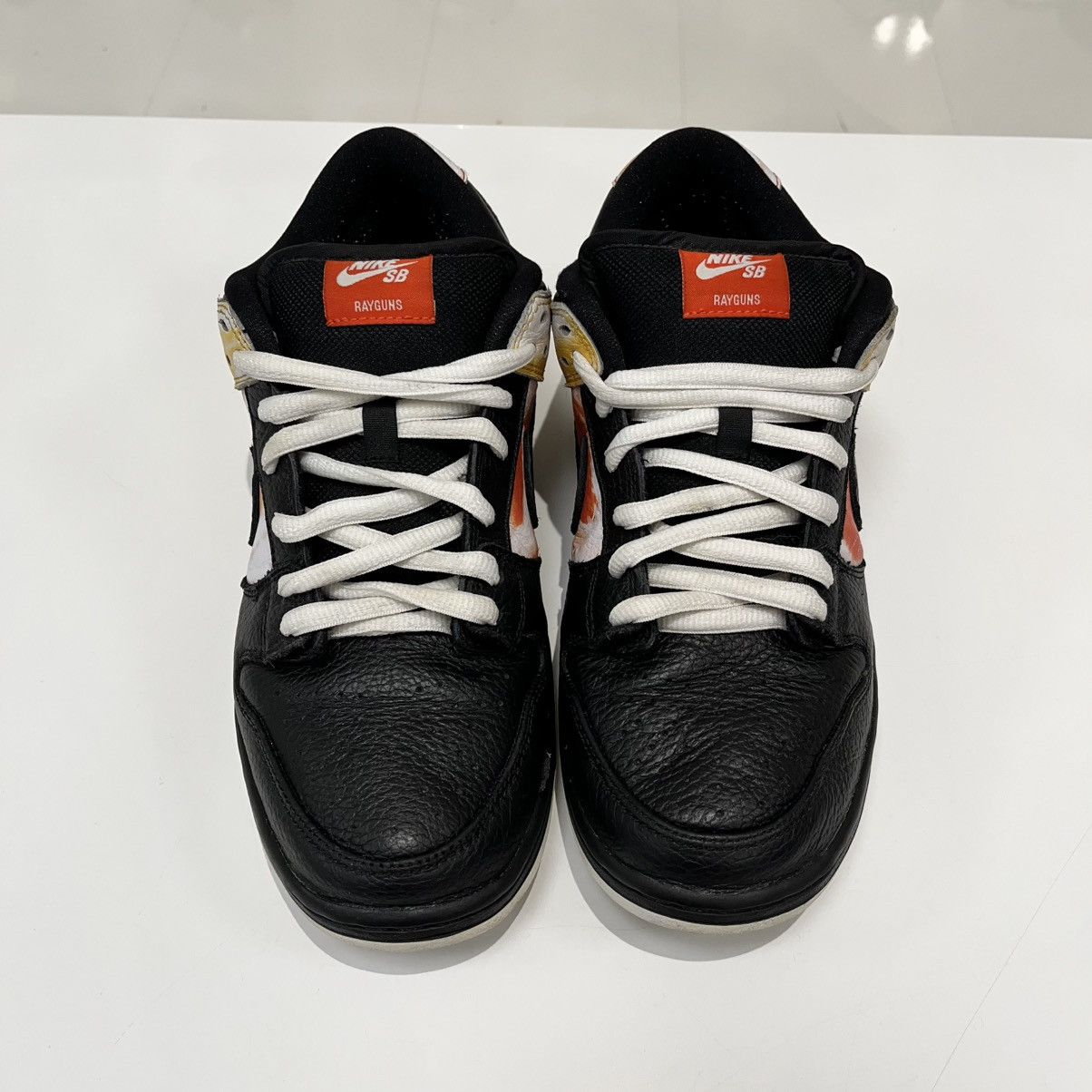 Nike SB Nike SB Dunk Low Raygun Tie-Dye Black Size US 10 / EU 43 - 10 Thumbnail
