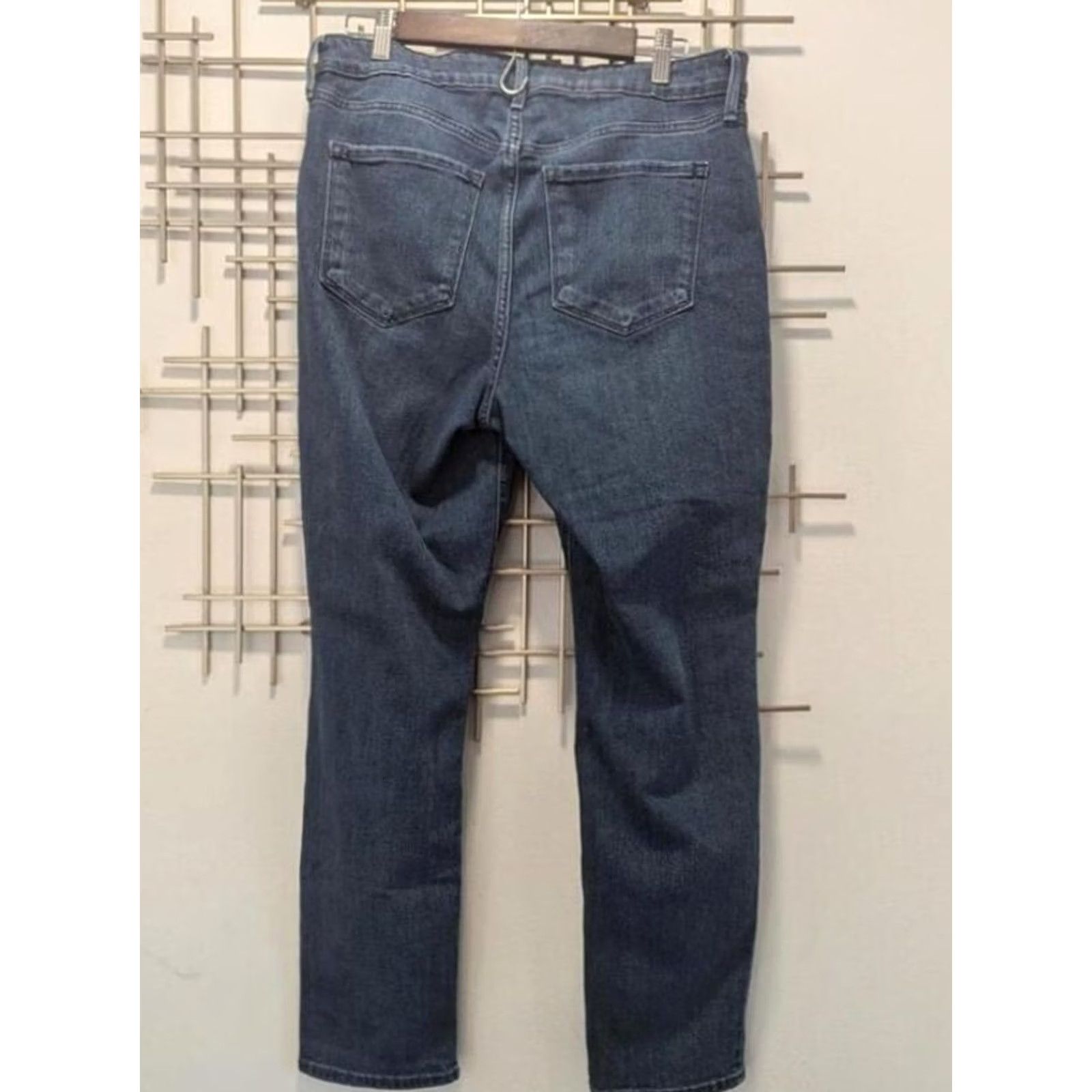 Old Navy Old Navy High Rise WOW Strait Jeans Women's Size 14 Regular Stretch Denim Blue Size 36" / US 14 / IT 50 - 2 Thumbnail