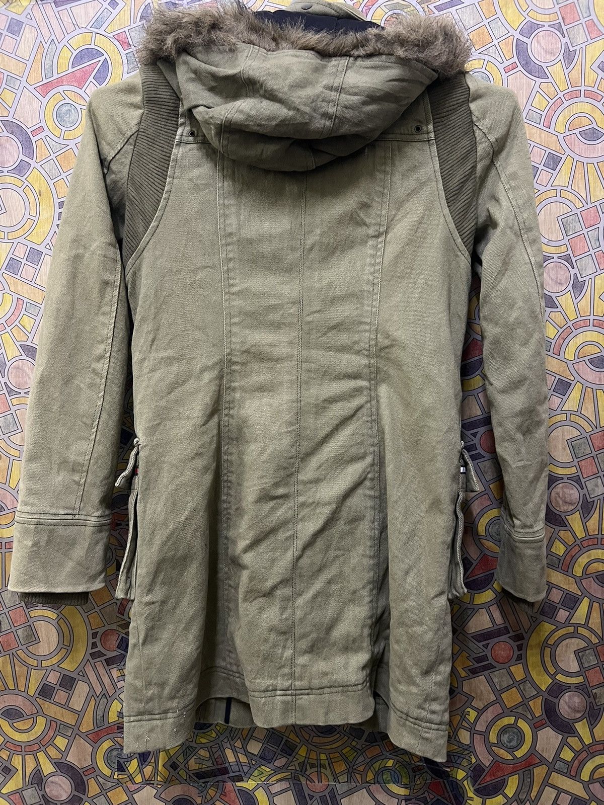 Tommy Jeans TOMMY JEANS WINTER CORT (GJ32) Size US S / EU 44-46 / 1 - 2 Thumbnail