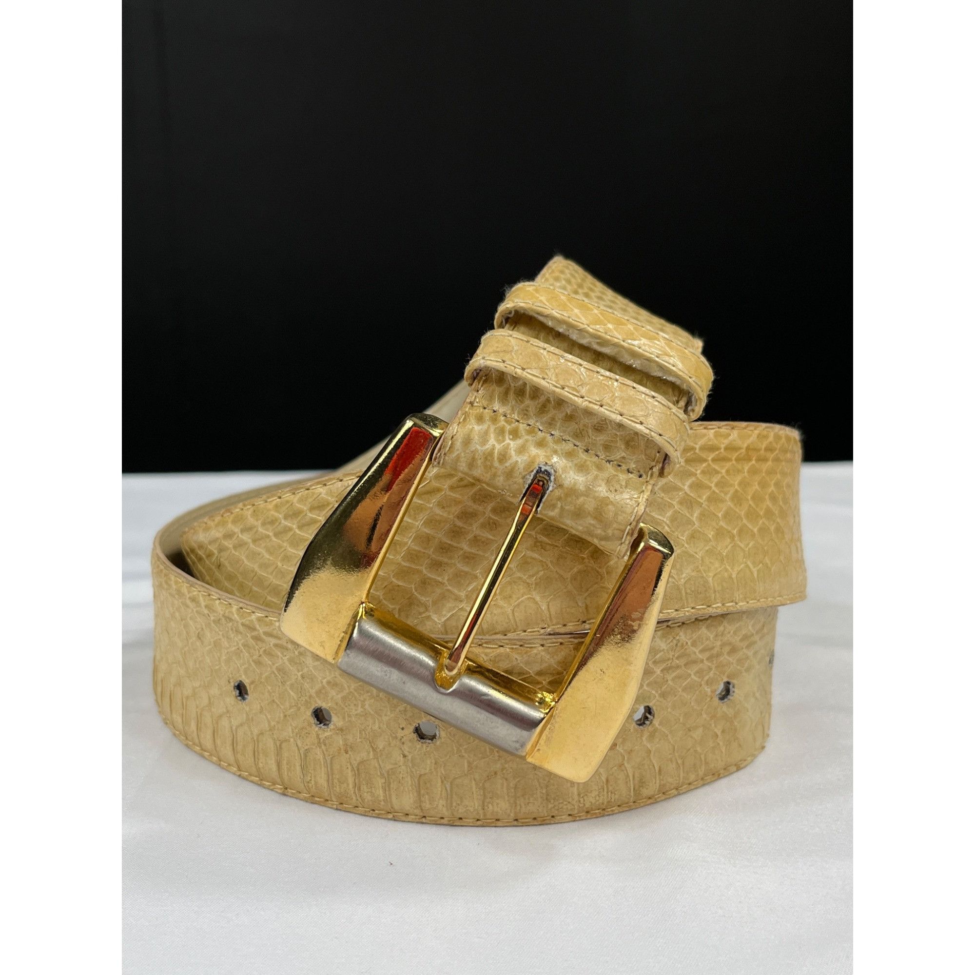 Designer Dame Belt And Bag SKU 7929 Elegant Beige Snake Embossed Leat Size ONE SIZE - 1 Thumbnail