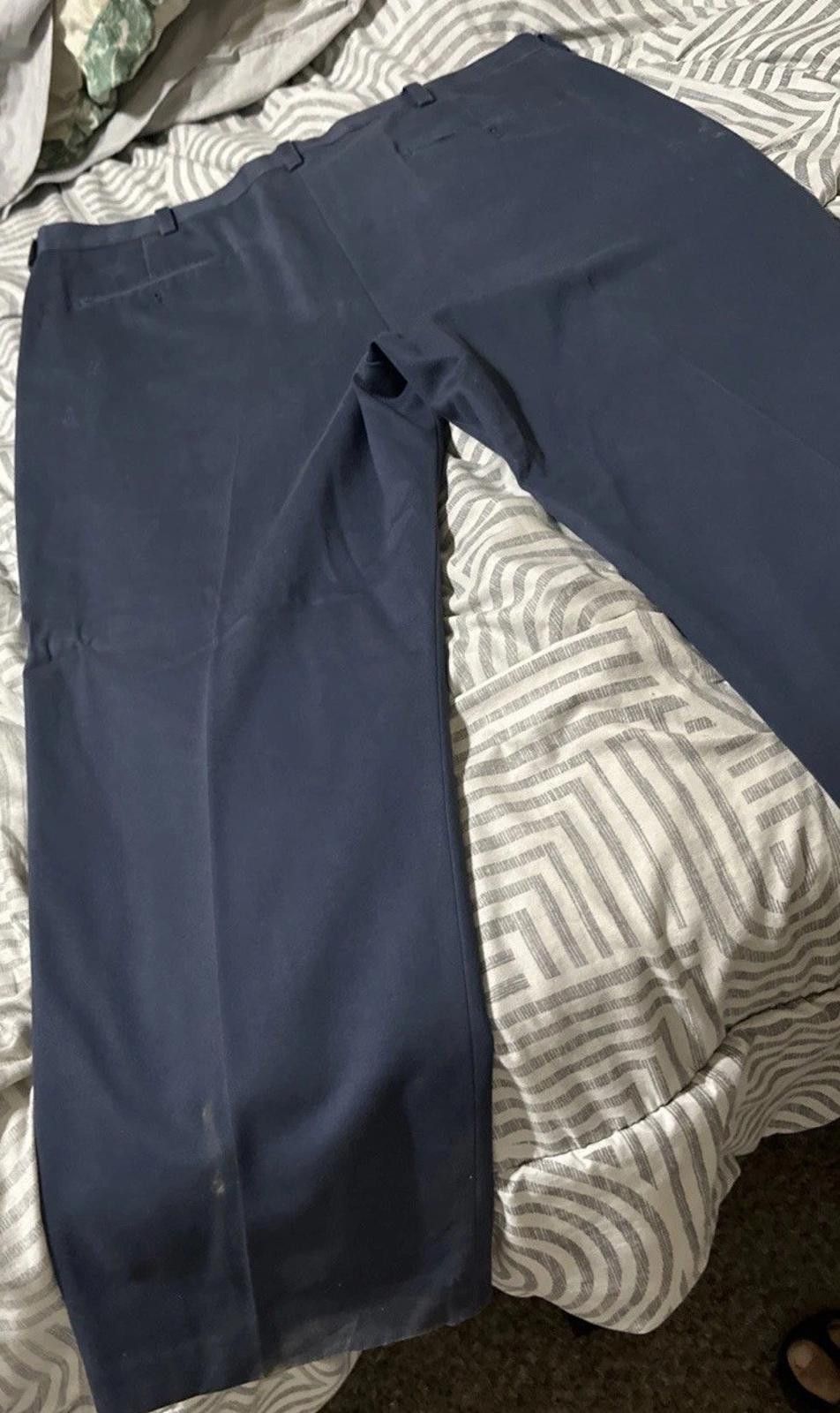 Kirkland Signature Kirkland Signature Dress Pants Navy Blue 40X29 Size US 40 / EU 56 - 1 Thumbnail