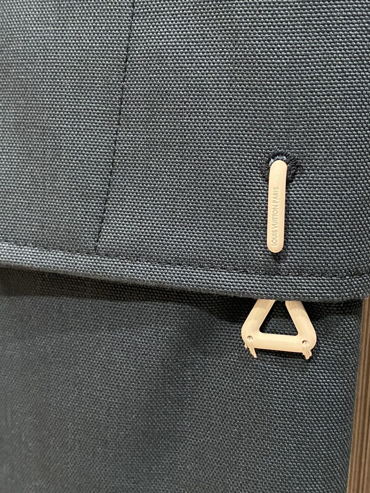 Louis Vuitton Louis Vuitton blue hook details cargo pants 40 Size US 32 / EU 48 - 9 Thumbnail