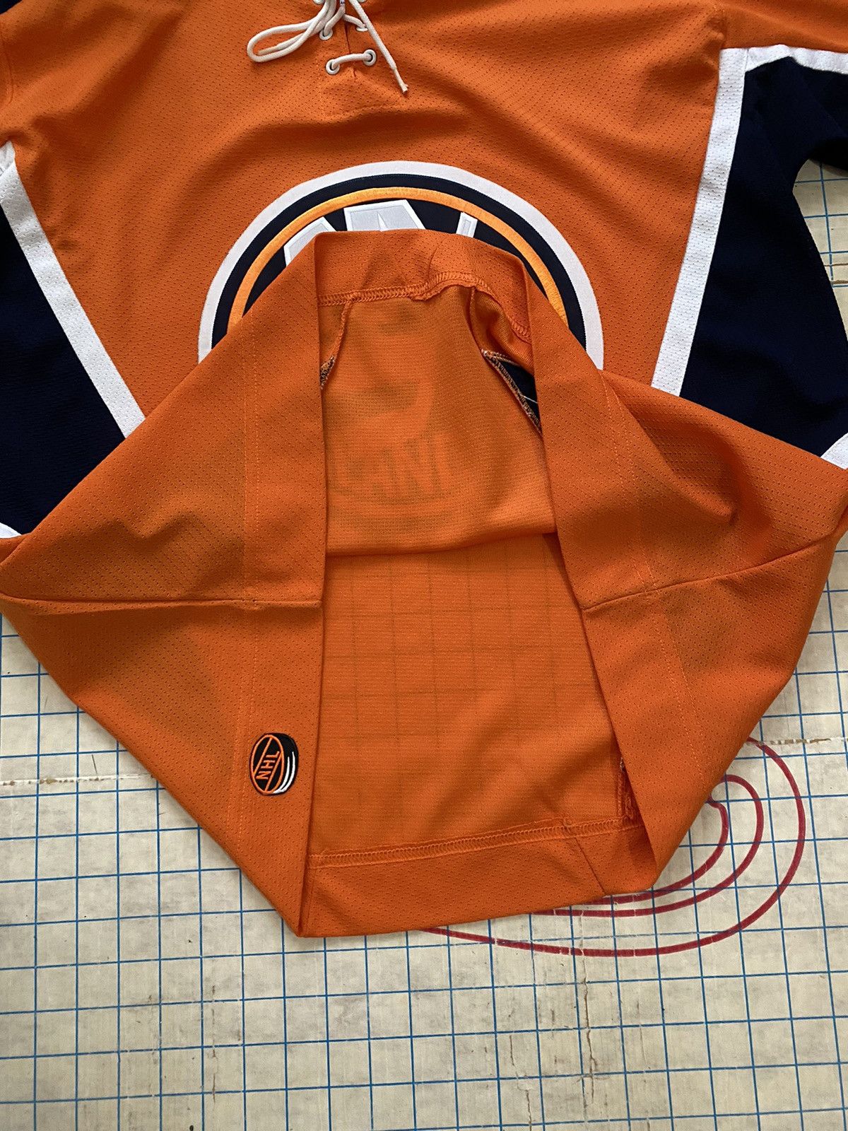 Koho × NHL Koho New York Islanders 2006-07 Orange Size Medium Size US M / EU 48-50 / 2 - 9 Thumbnail