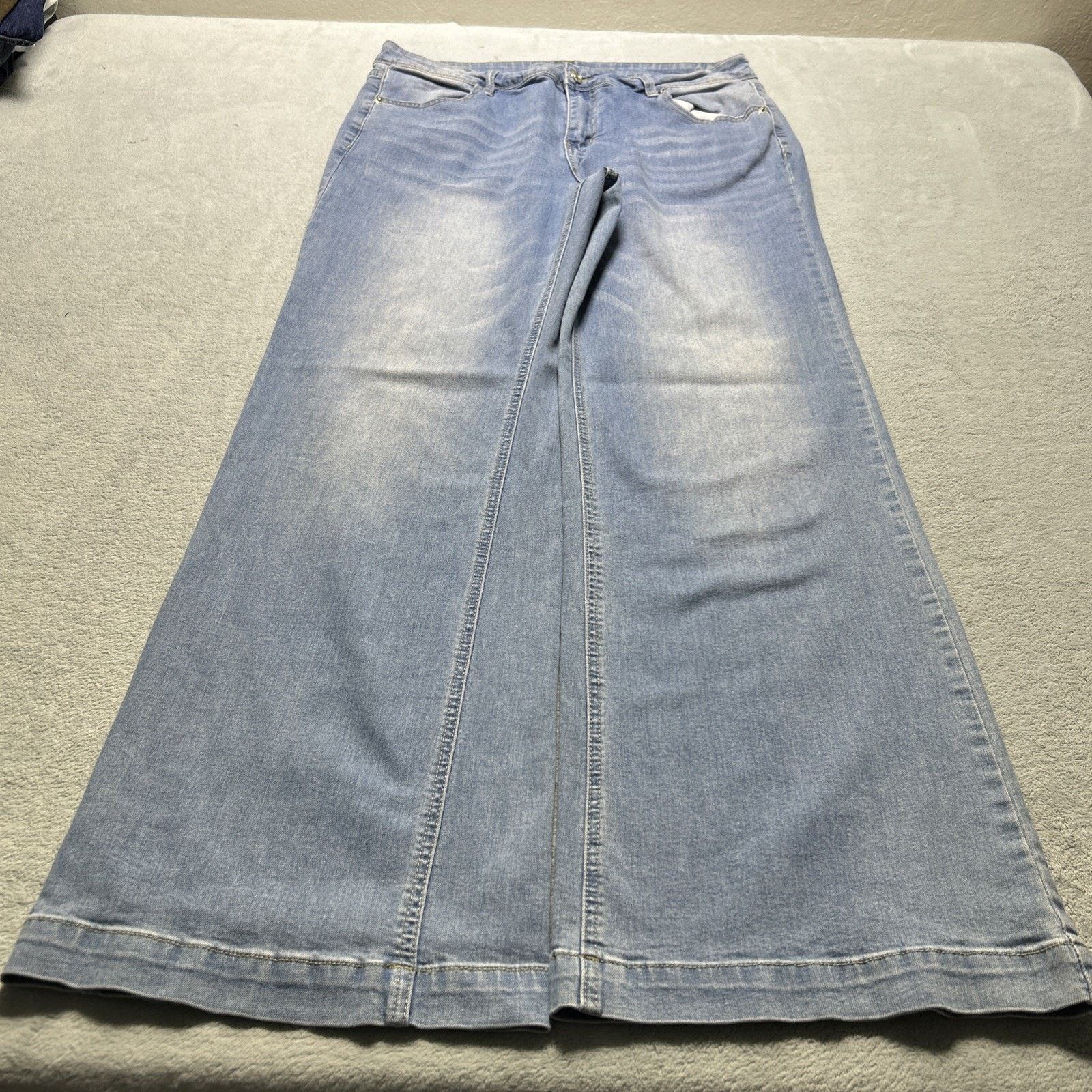 Levi's Y2K Beyond Baggy Jeans Womens XL 34x31 Hamilton Wide Baggie Size 34" / US 12 / IT 48 - 1 Thumbnail