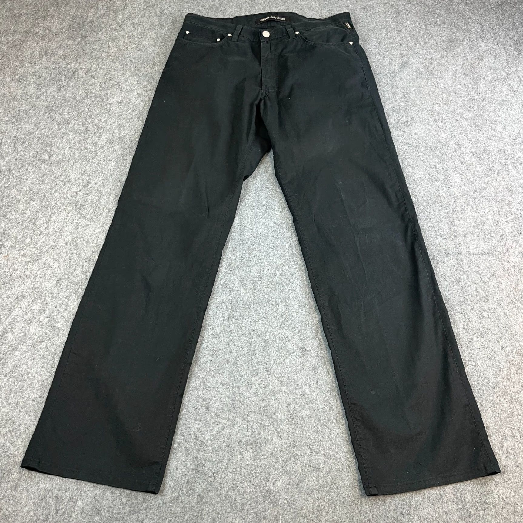 Versace VINTAGE Versace Jeans Relaxed Straight 32 32 Black Medusa Lightweight VTG Italian Jeans Mens Regular 32in 5-Pocket Denim Cotton Black Mens Size US 32 / EU 48 - 2 Thumbnail