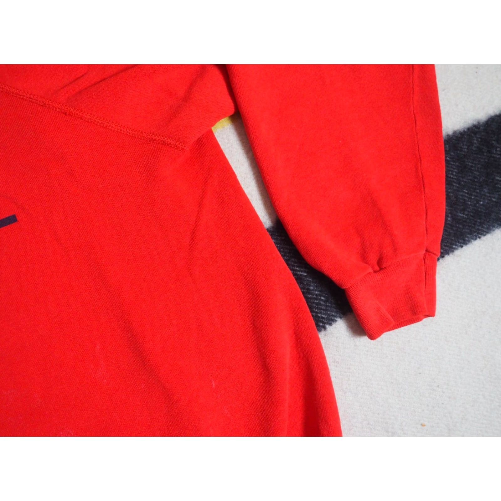 Hanes VINTAGE Hanes Sweatshirt Raglan Pullover USA Golf Crew Neck XL Red Men VTG 80s Size US XL / EU 56 / 4 - 5 Thumbnail
